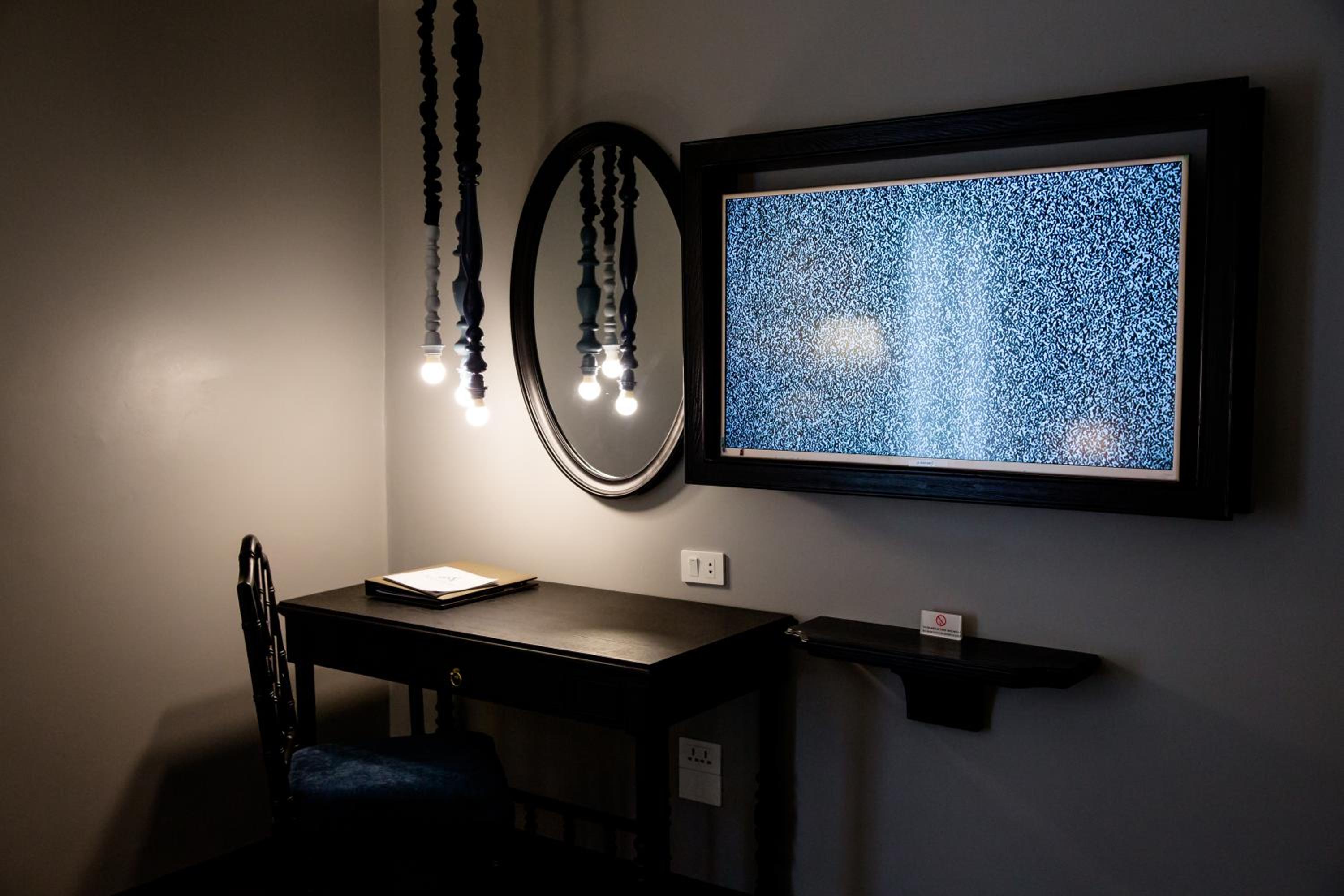 Twin Room with View - Photo 15