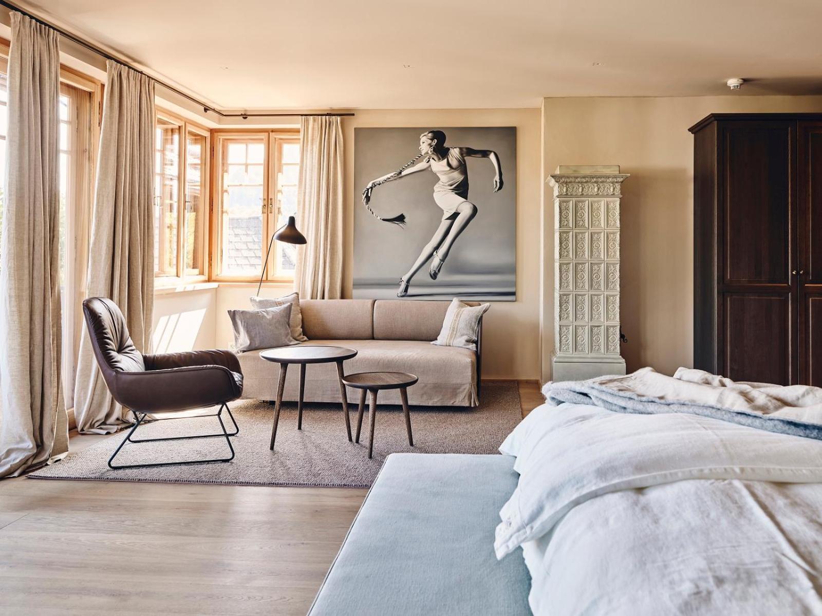 Suite with Balcony - Photo 4
