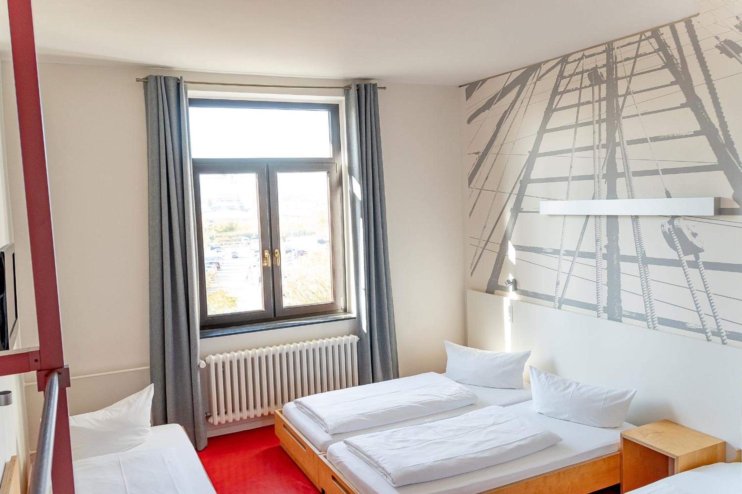 Quadruple Room - Photo 4