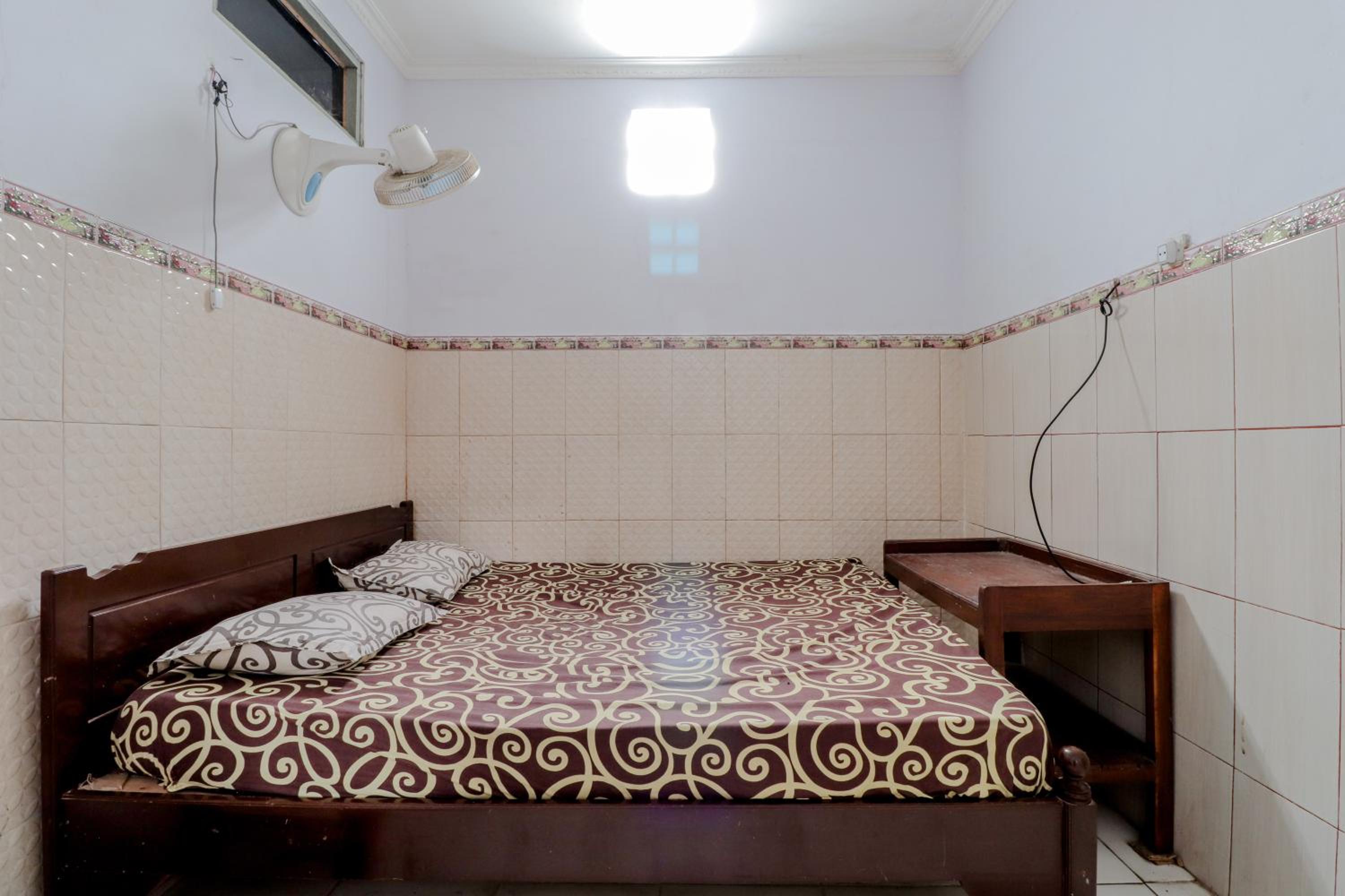 Double Room - Photo 5