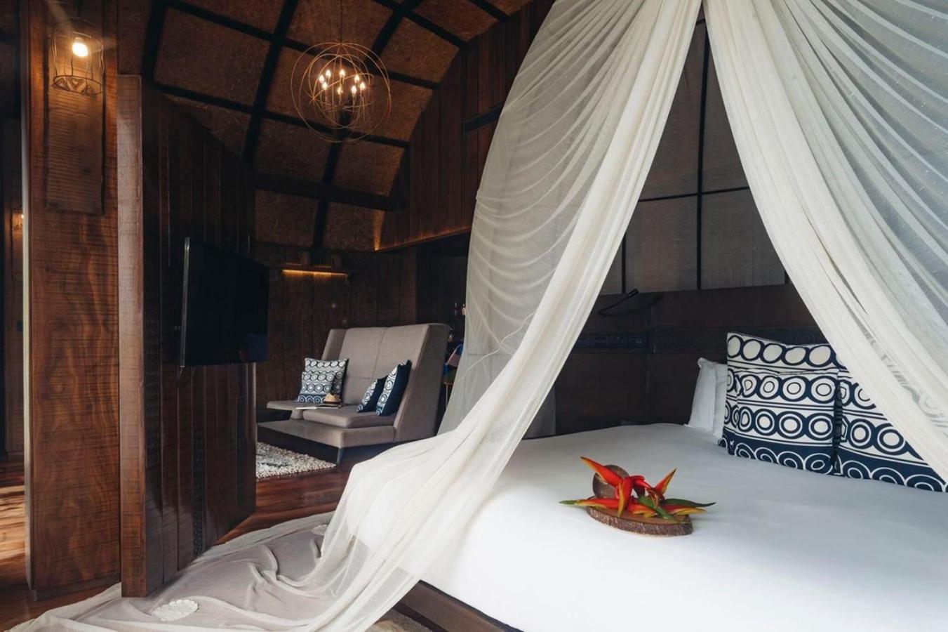 Bird's Nest Villa with Private Pool