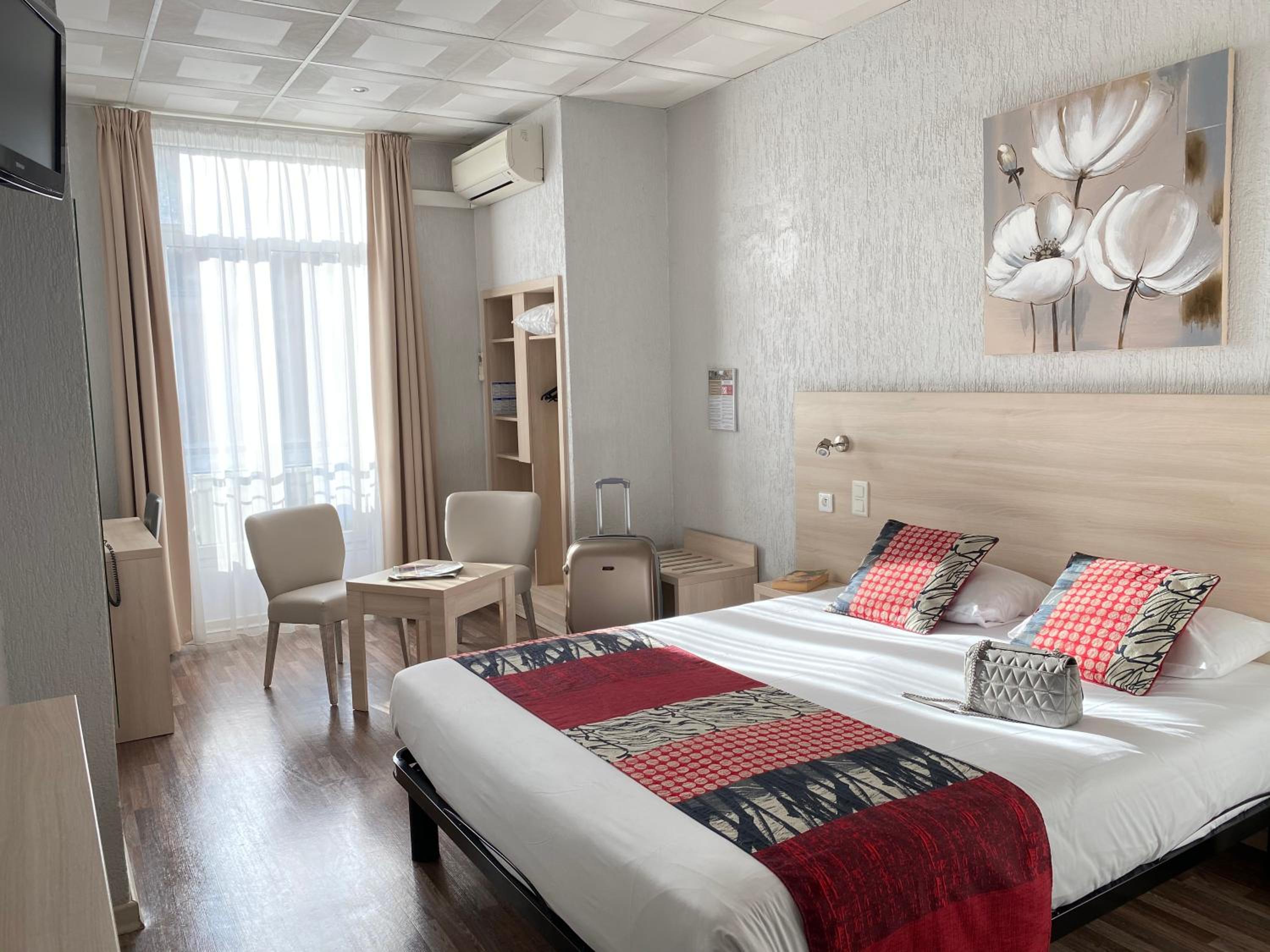 Superior Double Room - Photo 4