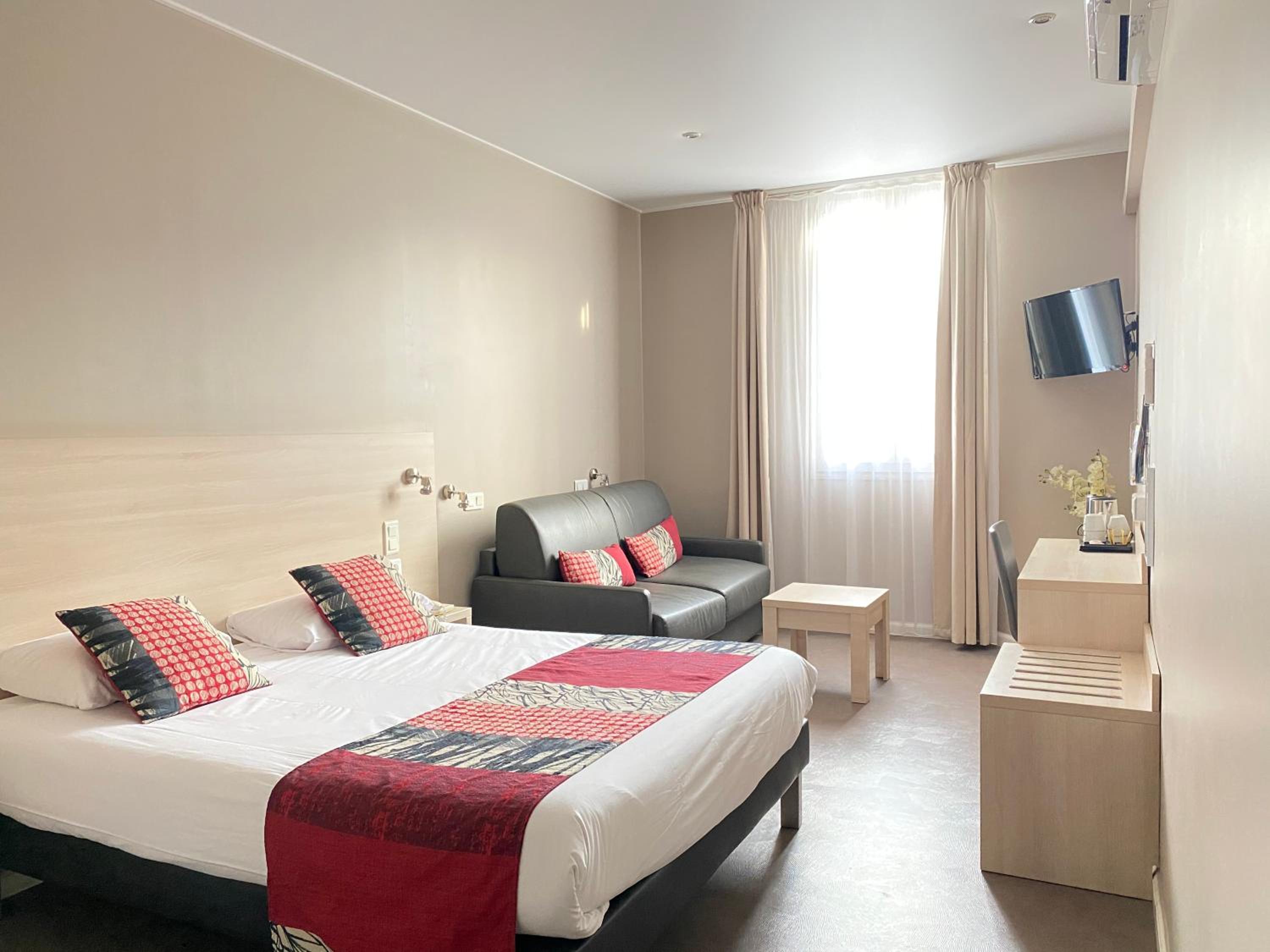 Family Junior Suite - Photo 1