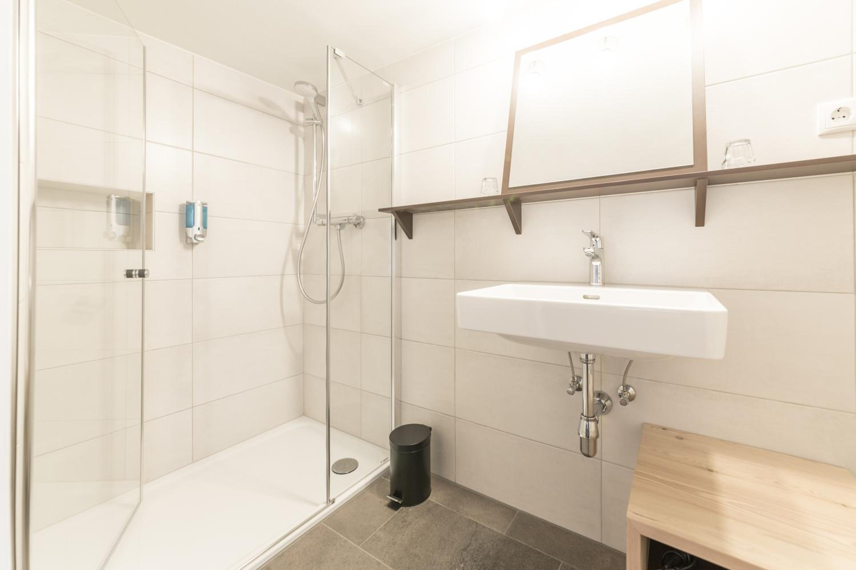 Single Room photo 2