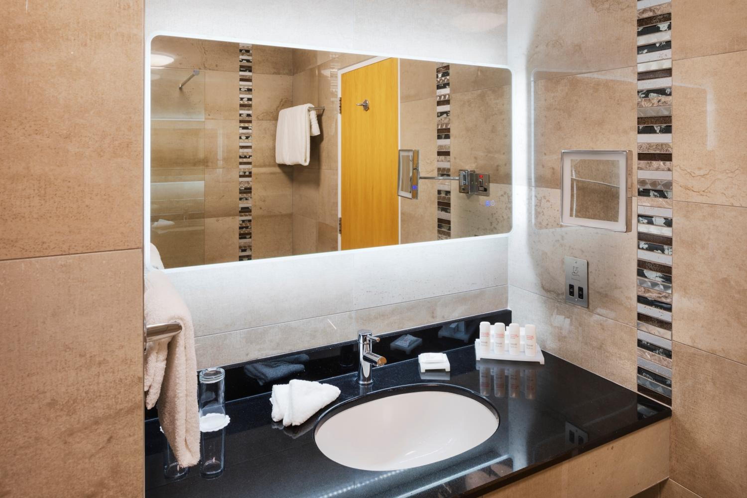 Superior Room - Photo 4