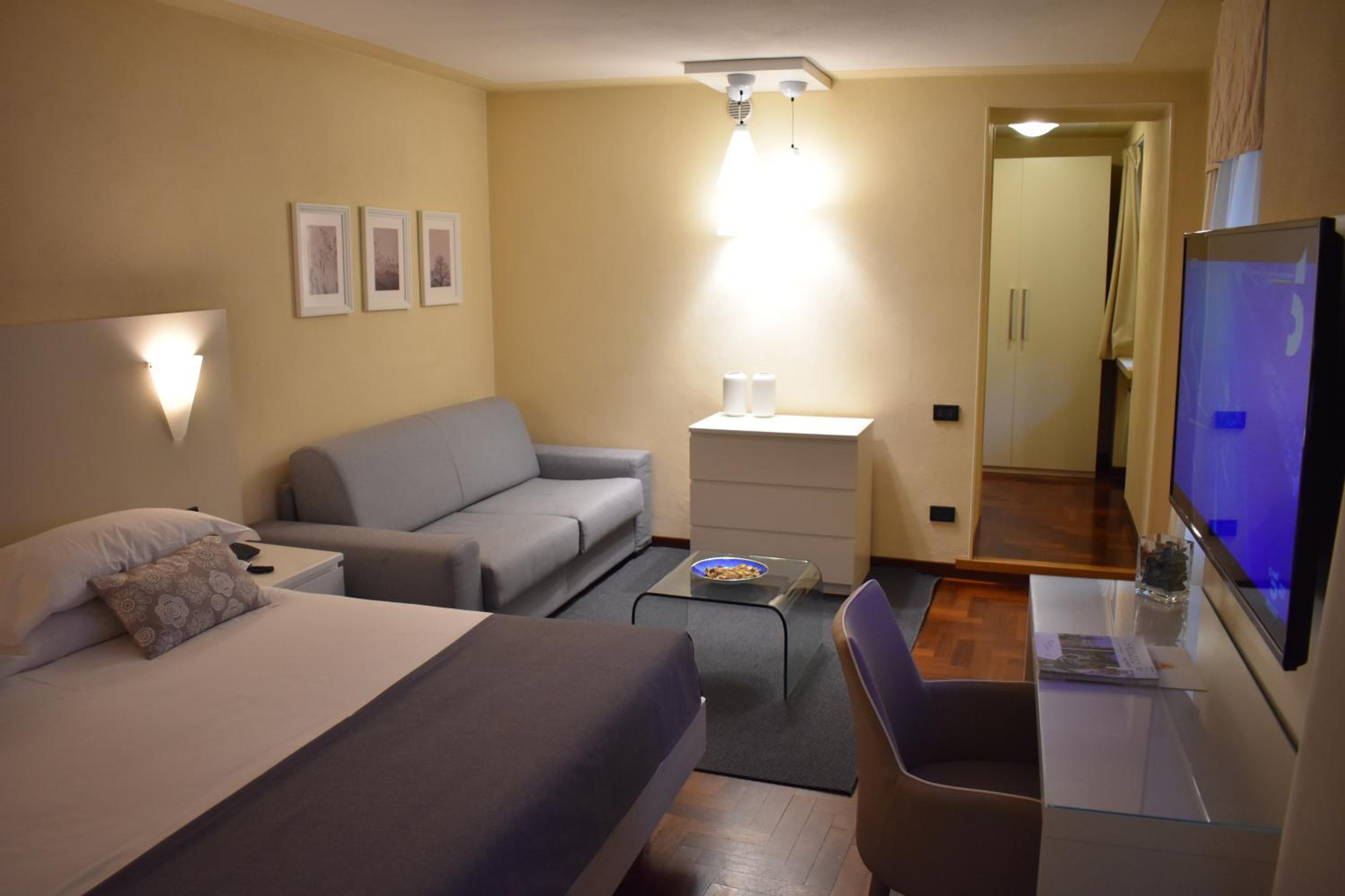 Superior Double Room - Photo 17