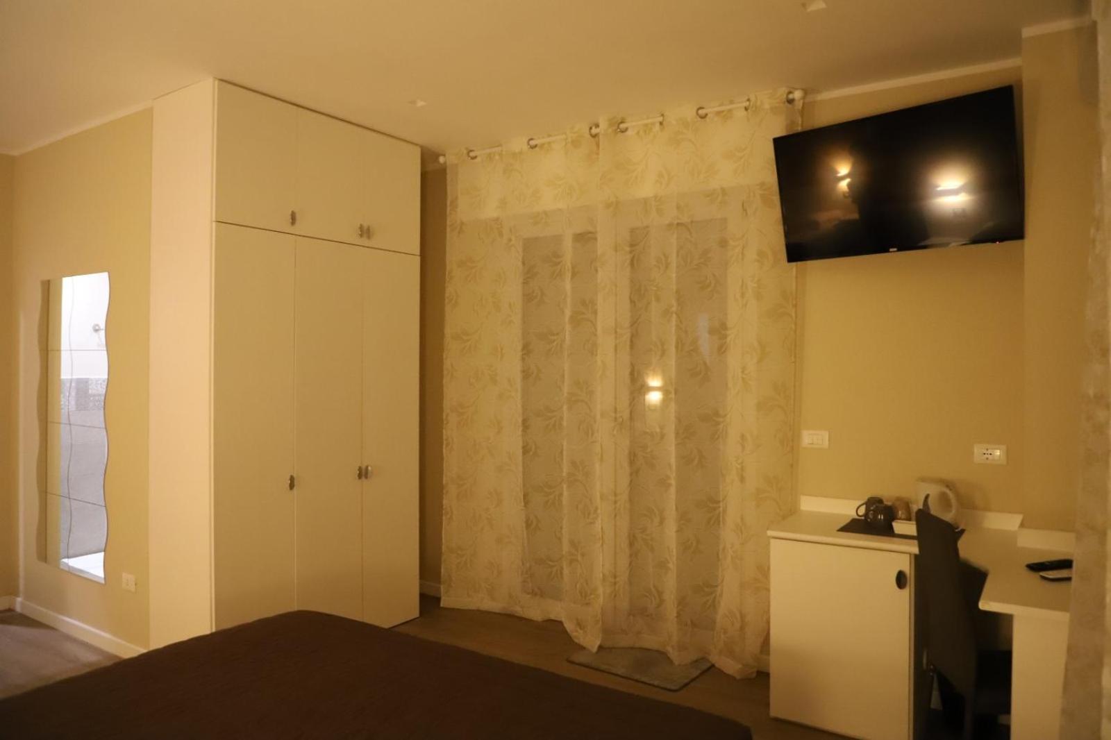 Triple Room with Terrace - Photo 1
