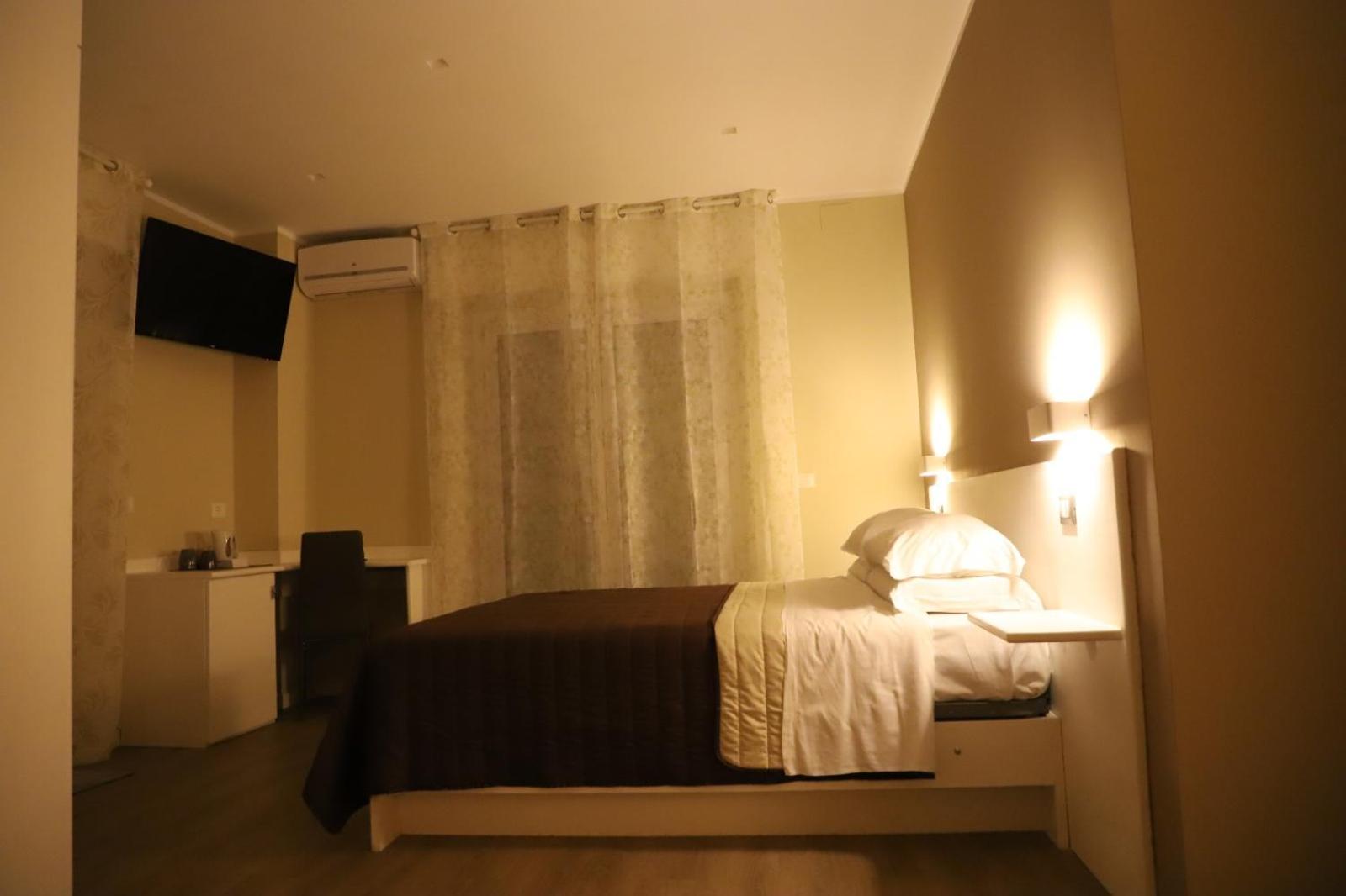 Triple Room with Terrace - Photo 5