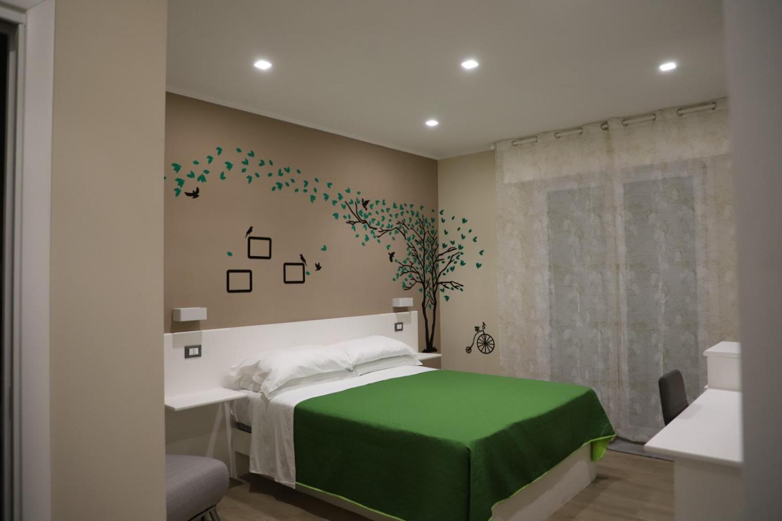Double Room with Terrace - Photo 1