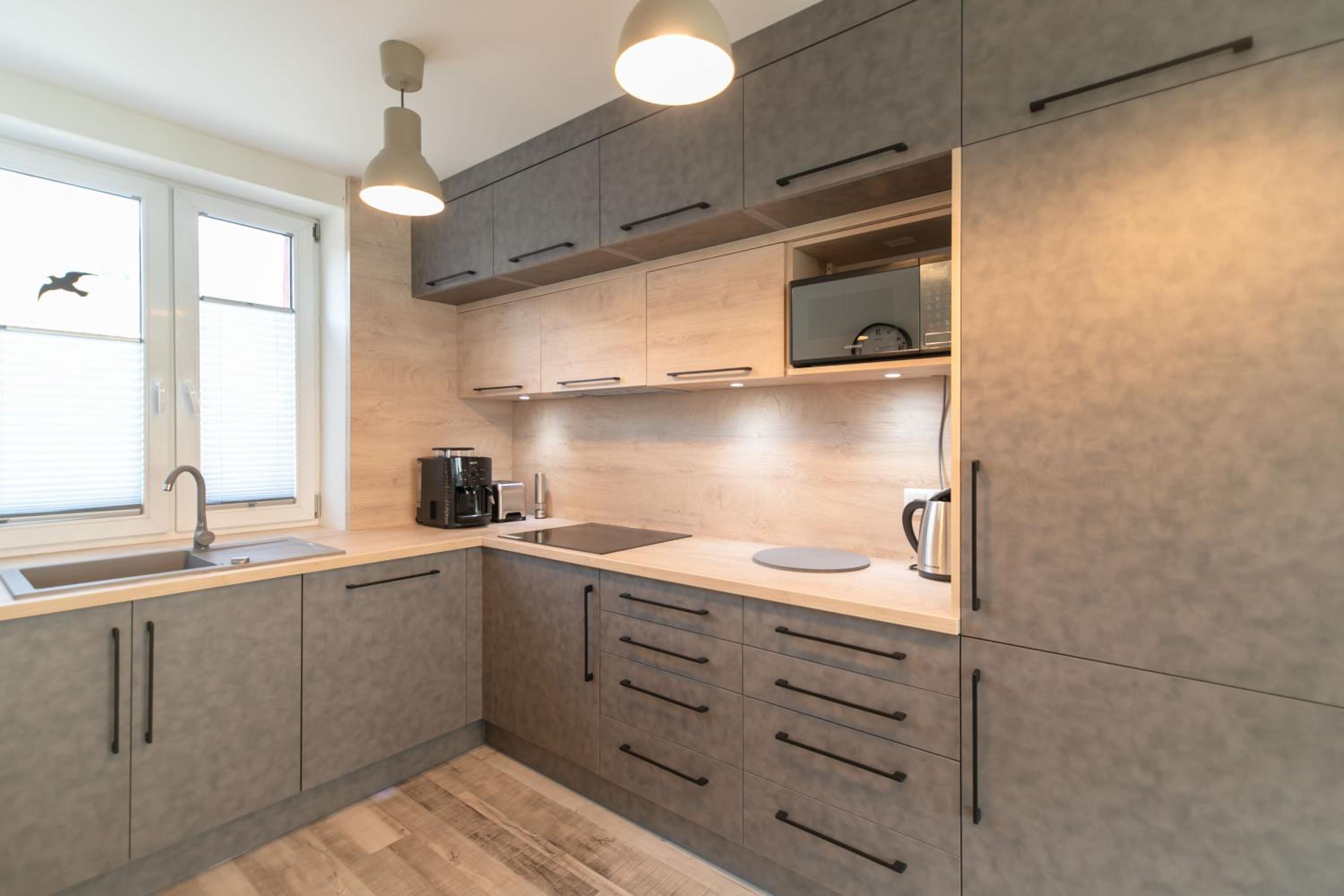 Three-Bedroom House - Photo 15