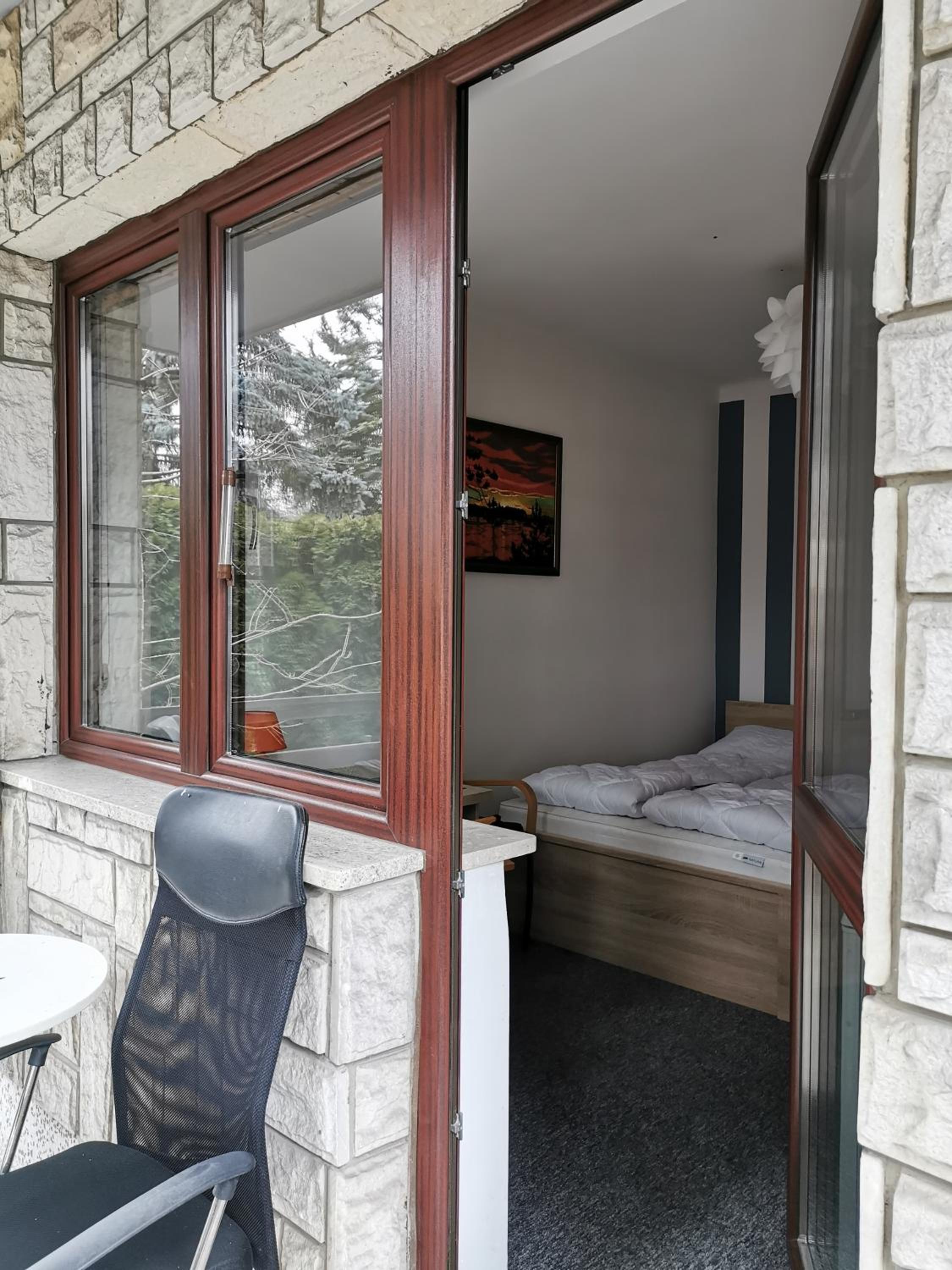 Bed in 4-Bed Male Dormitory Room photo 3