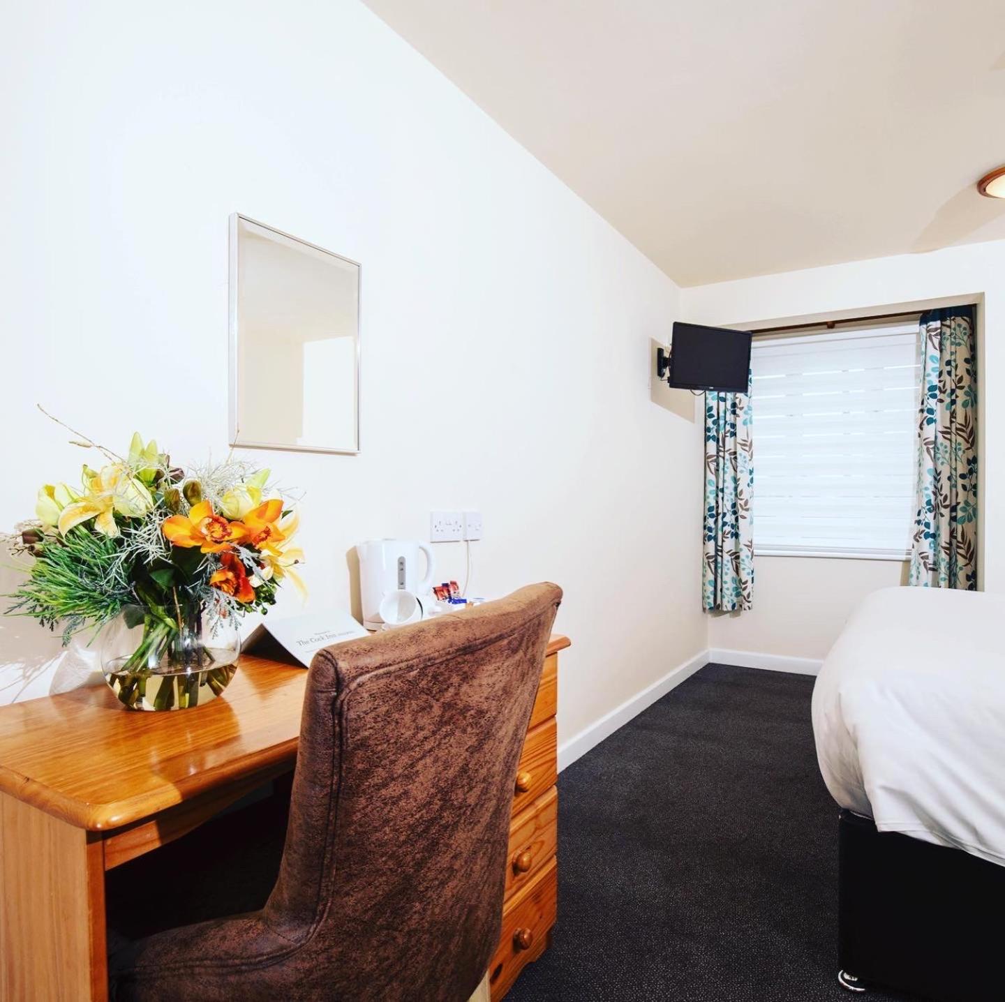 Double Room - Photo 5