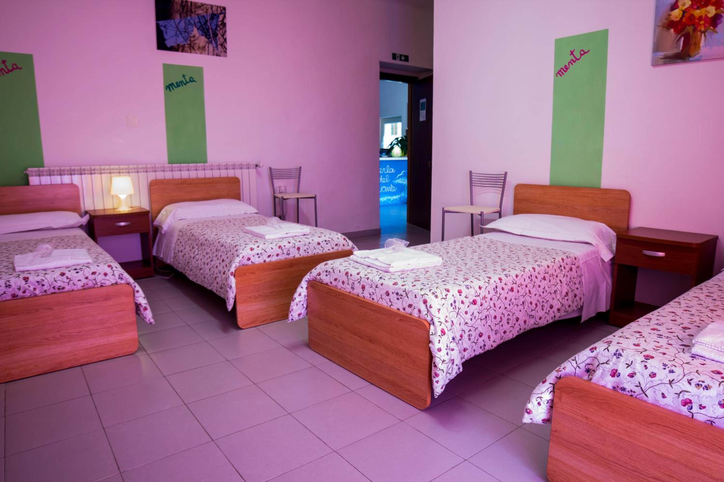 Quadruple Room with Sea View photo 1