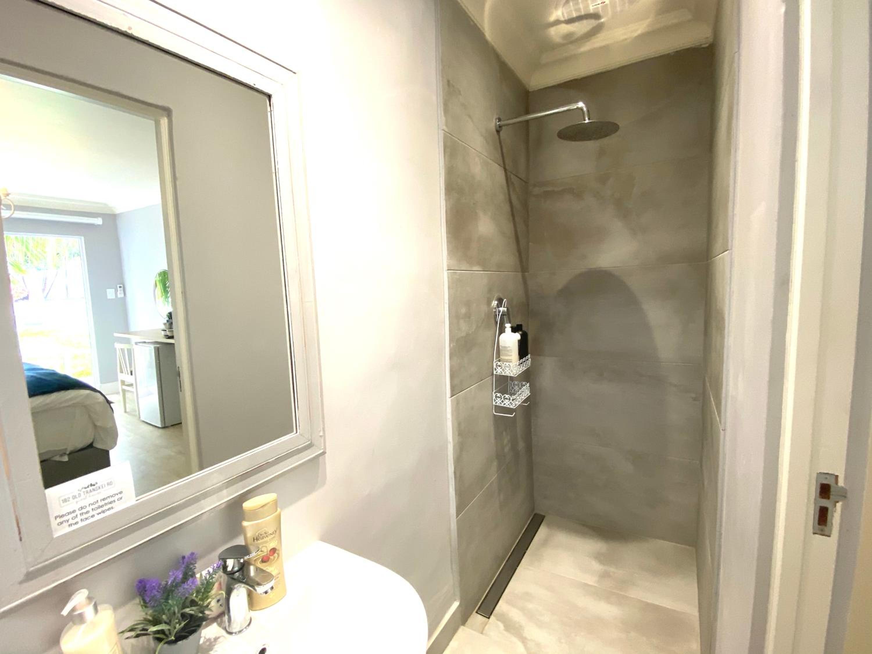 Deluxe Double Room - Photo 2