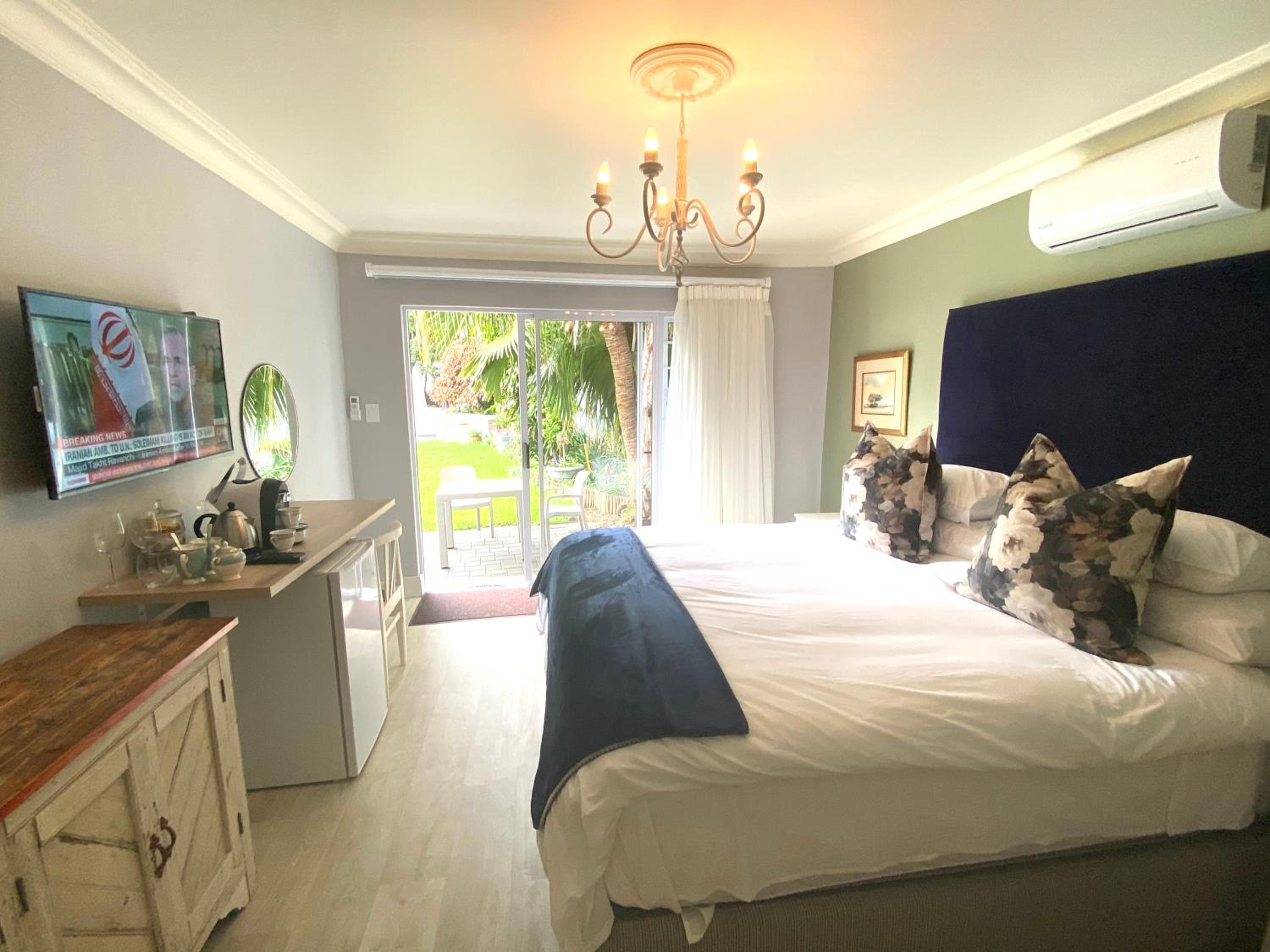 Deluxe Double Room - Photo 1