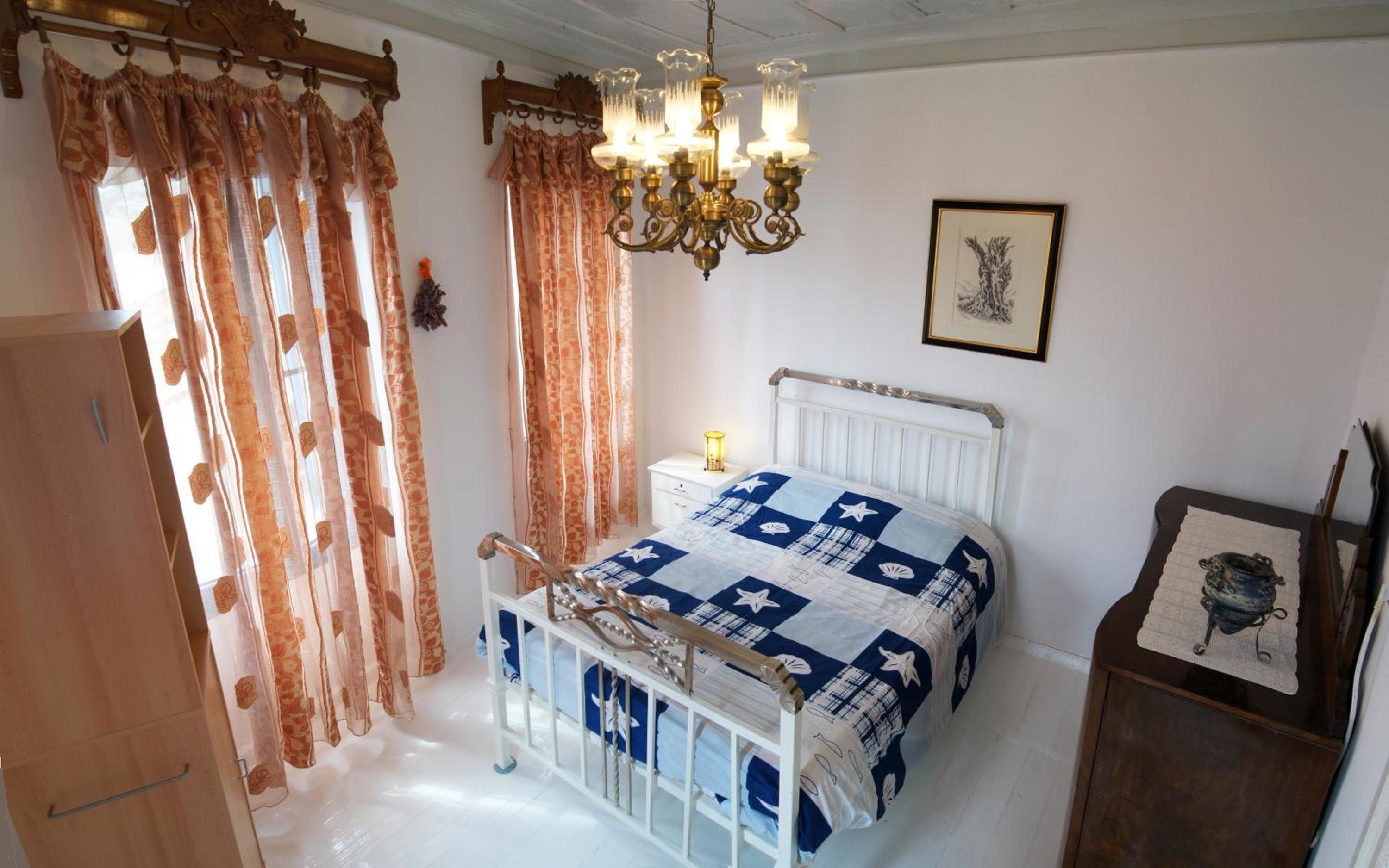 Two-Bedroom House photo 1