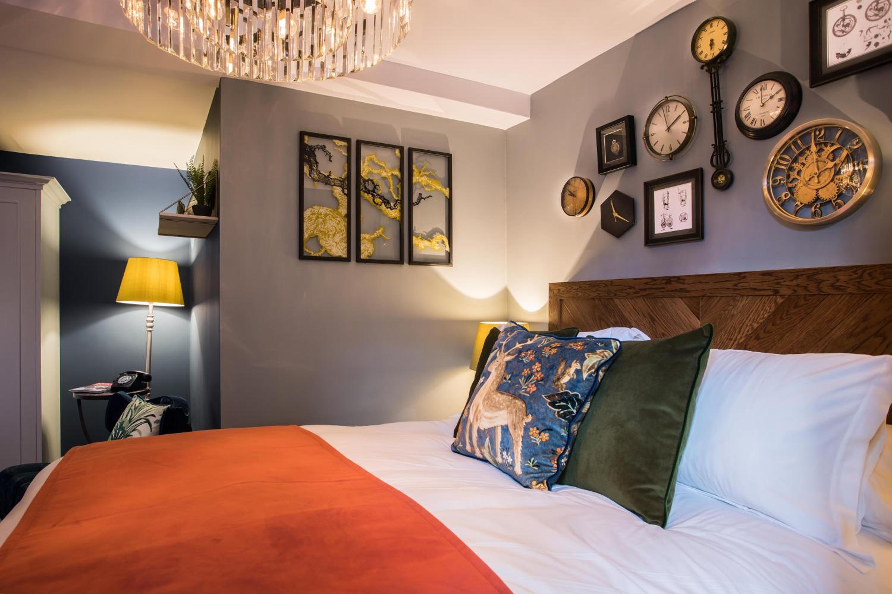 Standard Queen Room - Photo 2