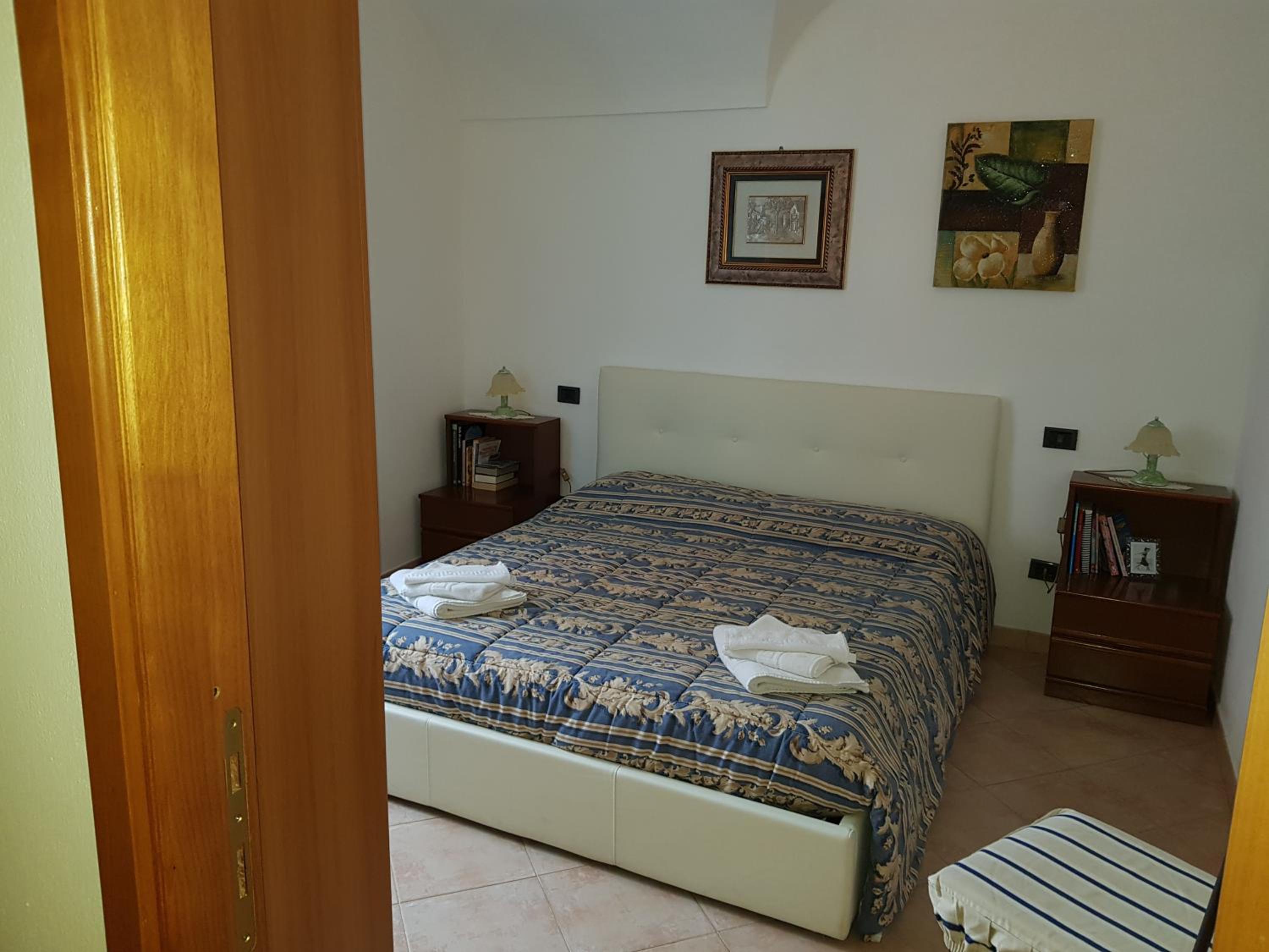 Triple Room with Private Bathroom photo 3