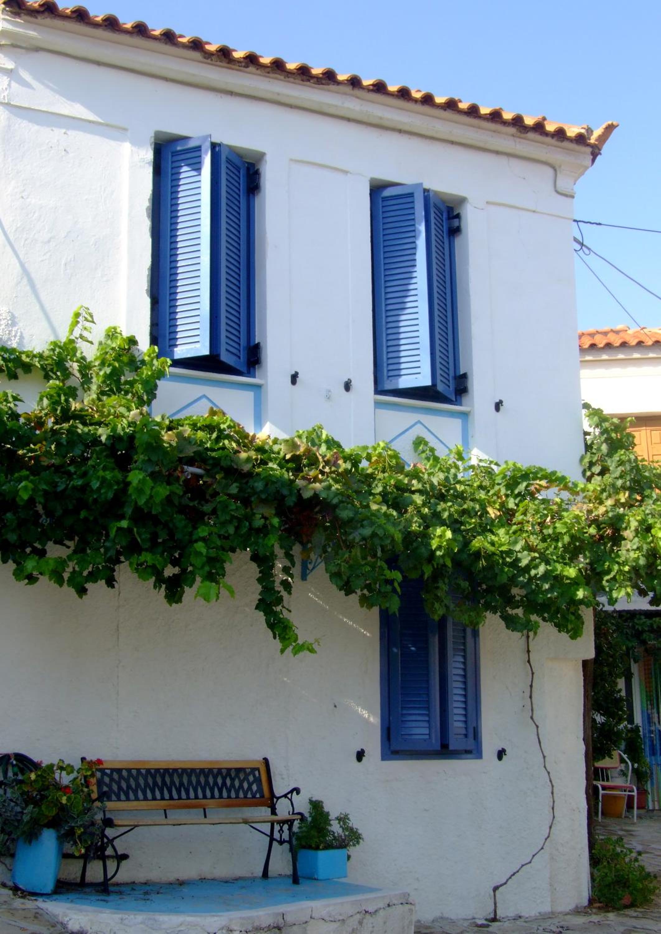 Two-Bedroom House photo 2