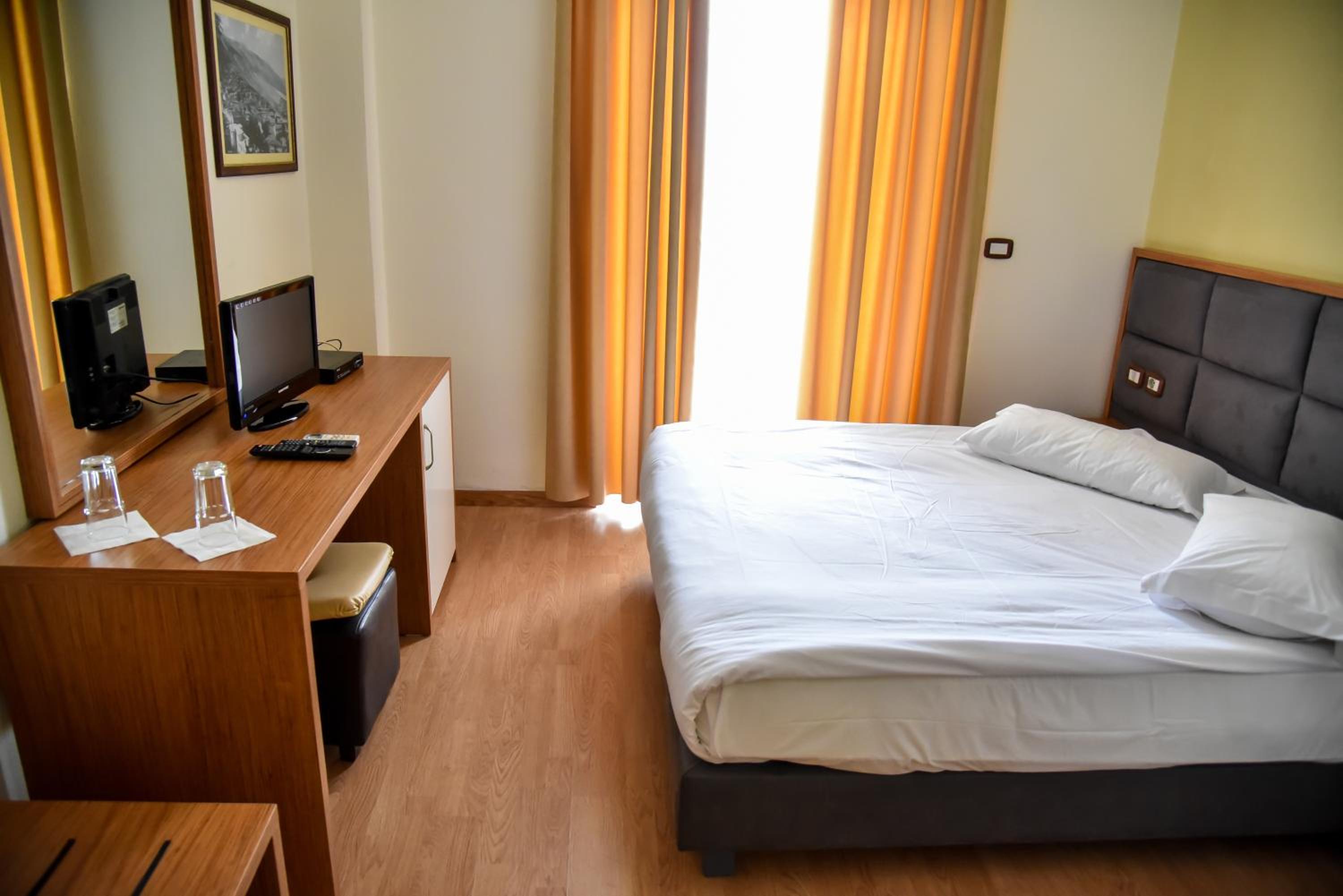 Single Room with Bathroom