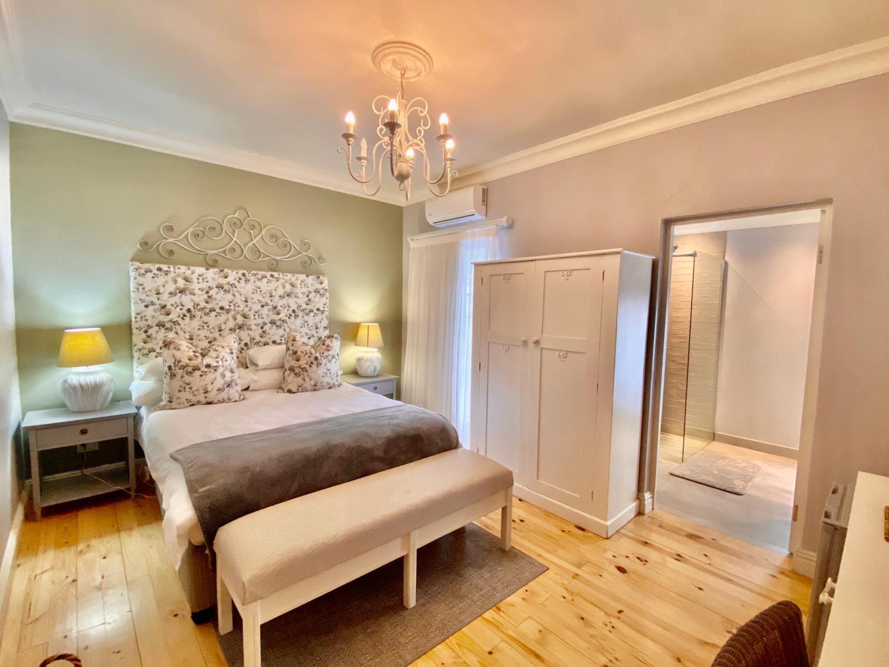 Standard Double Room - Photo 1