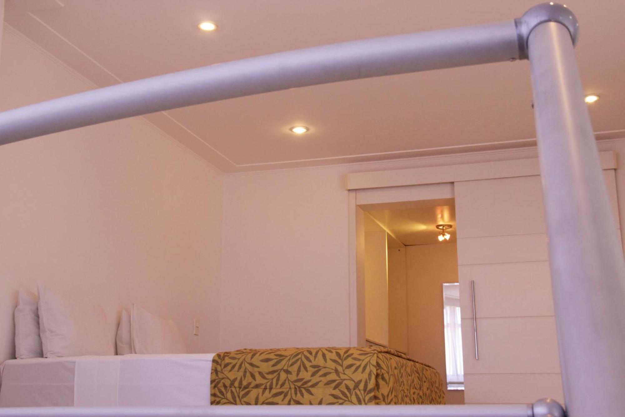 Superior Deluxe Double or Twin Room  photo 1