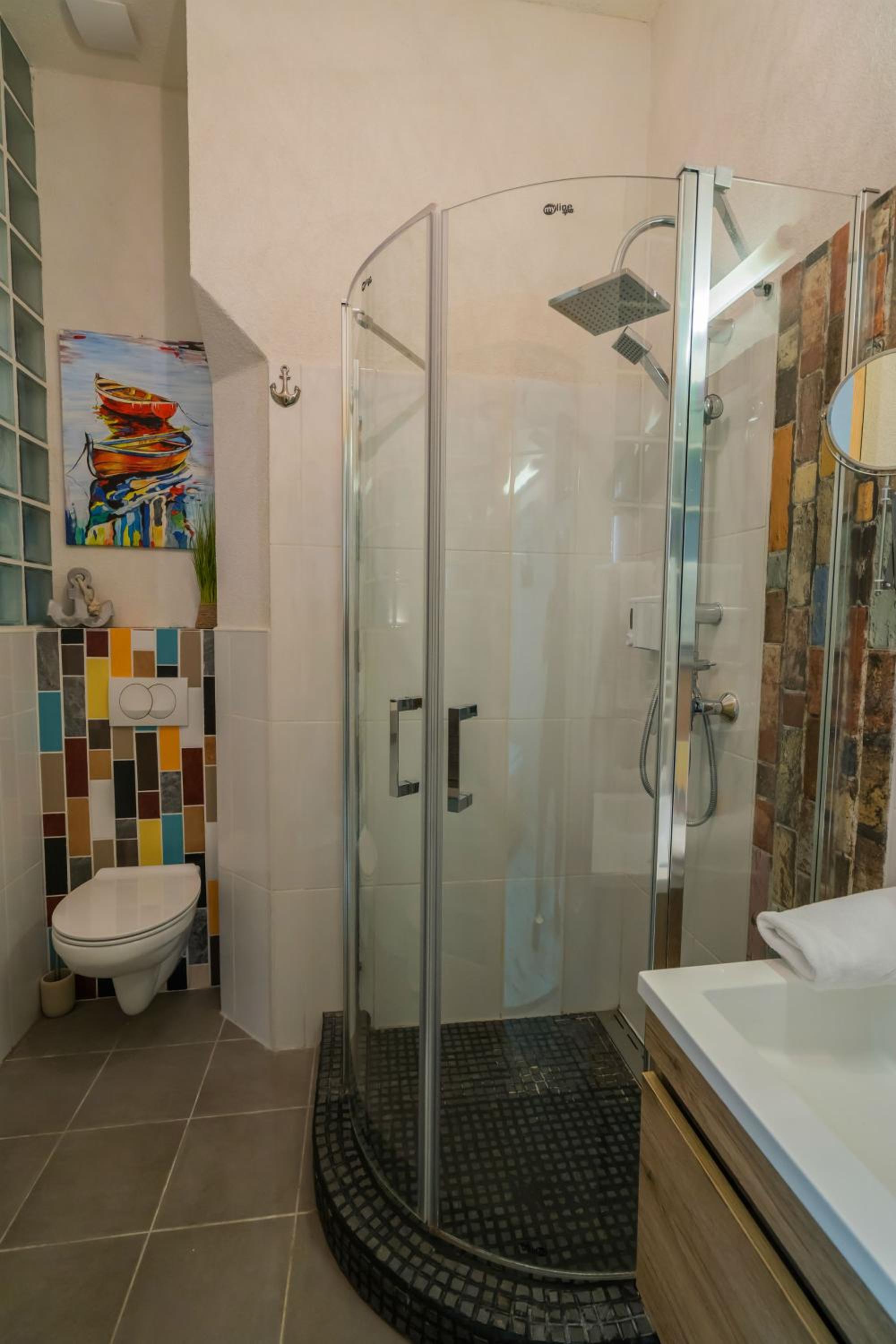 Double Room - Photo 5