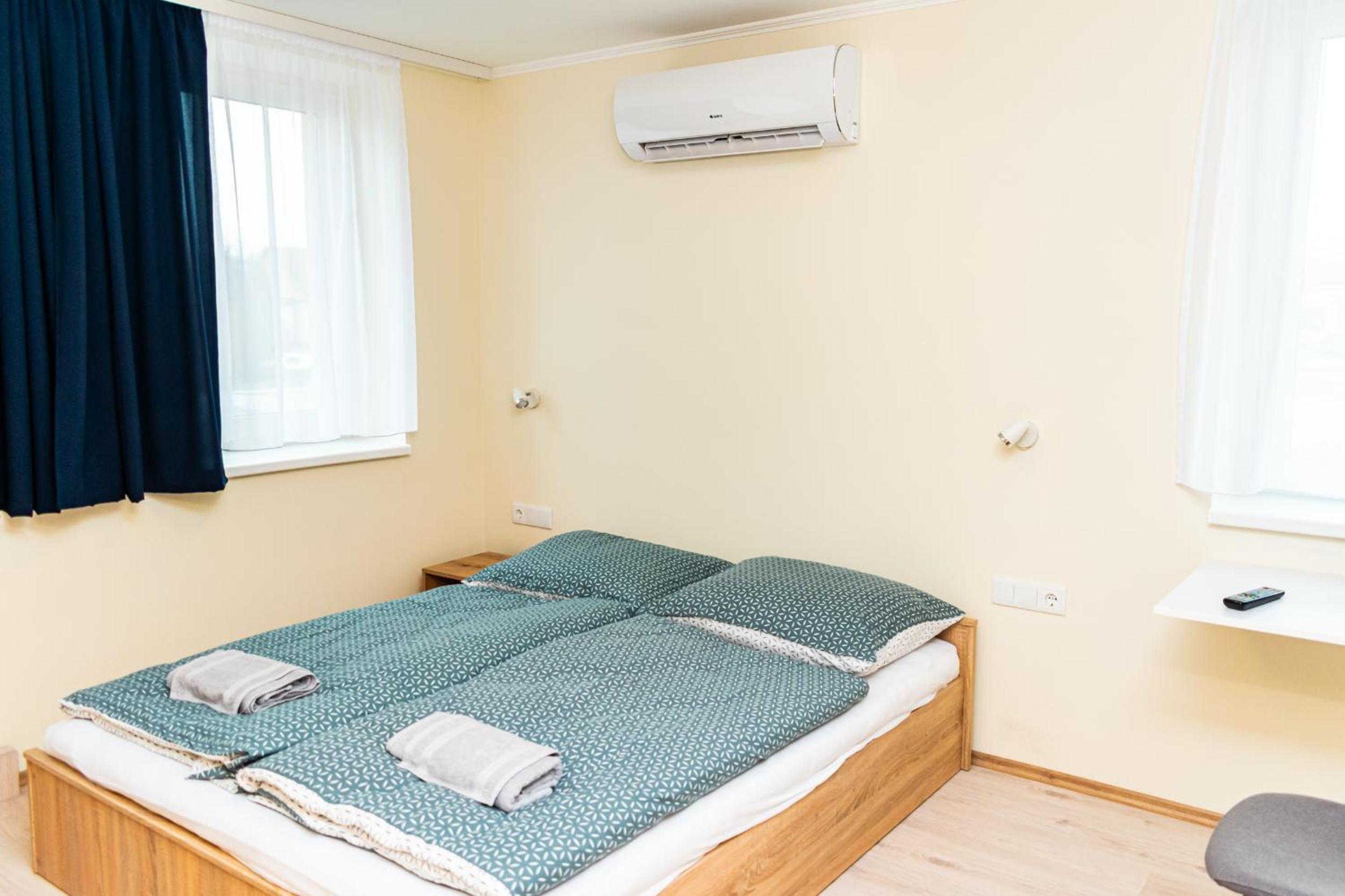 Double Room with Private Bathroom photo 3