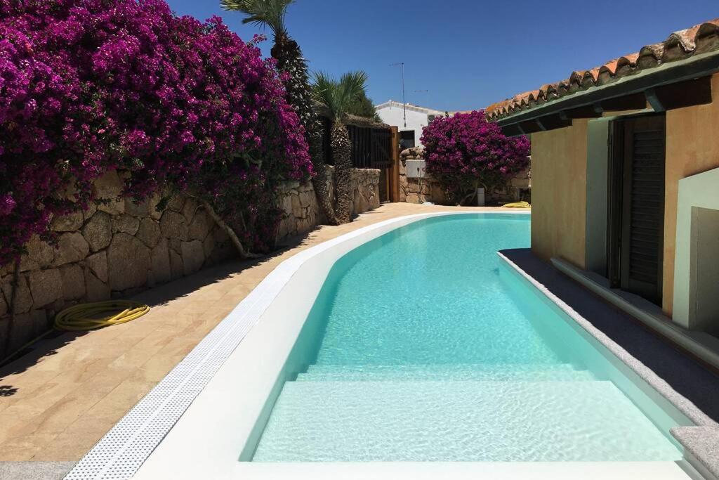 Villa photo 1
