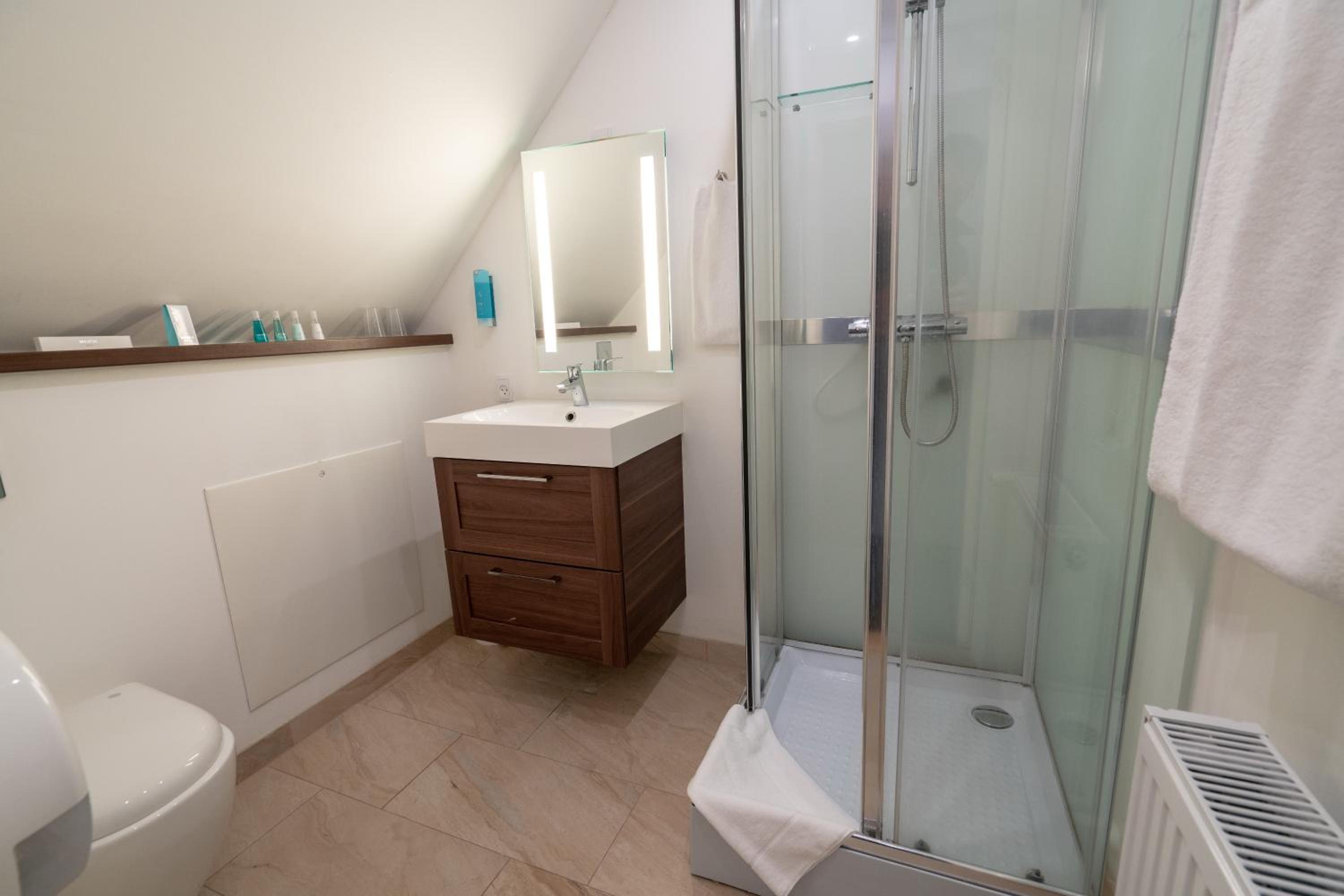 Suite with Sea View - Photo 4