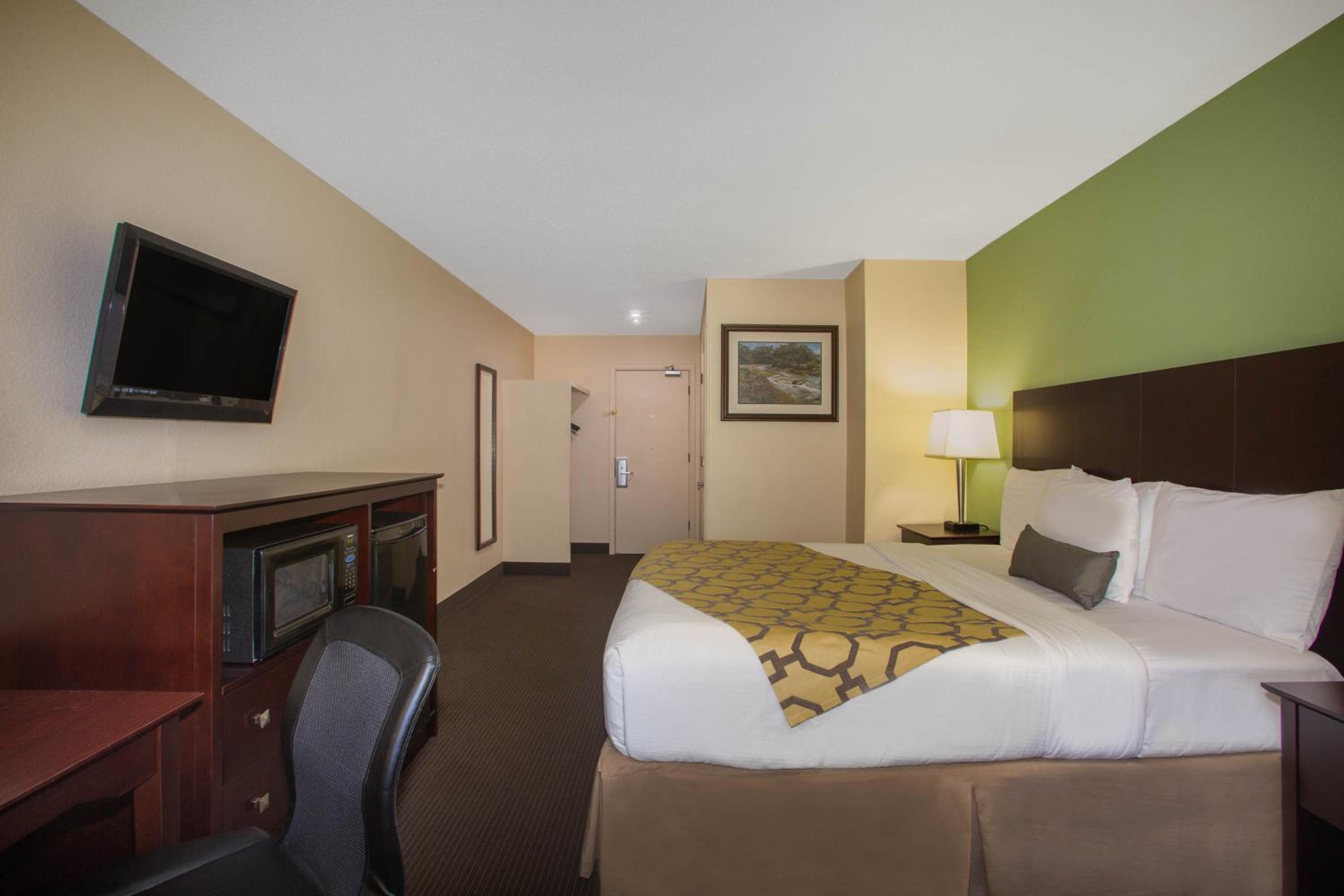 King Room - Mobility Access/Non-Smoking photo 1