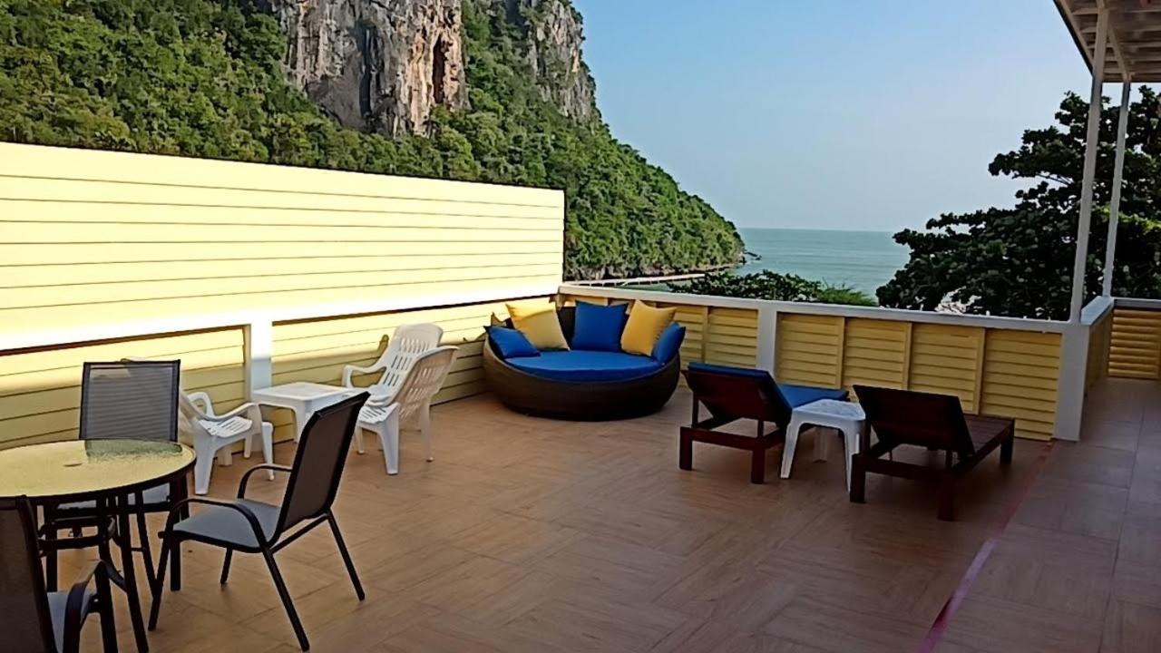 King Room with Sea View photo 3