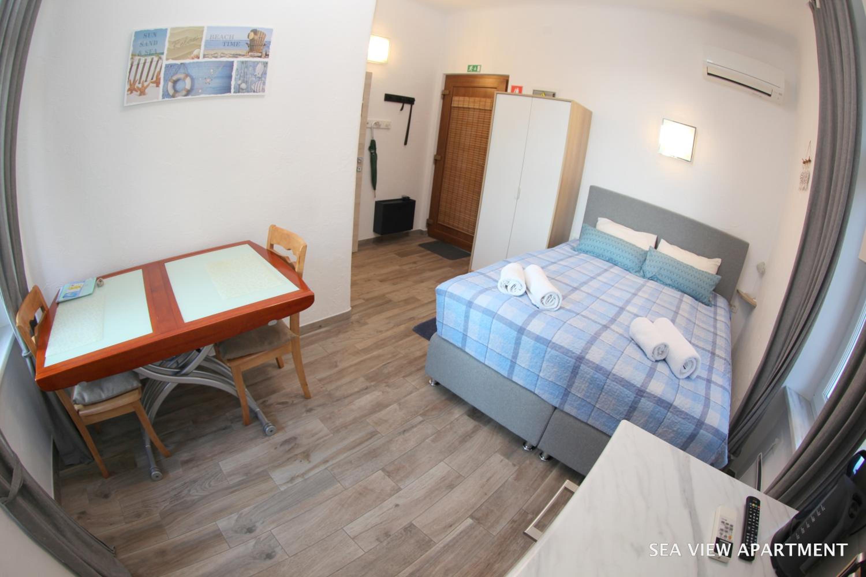 Studio Apartment with Sea View photo 2