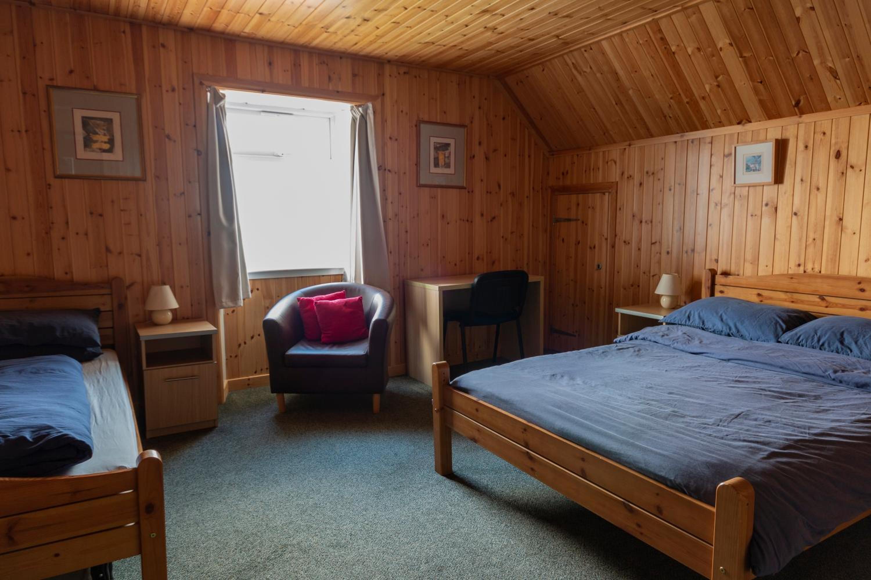 Standard Triple Room photo 2