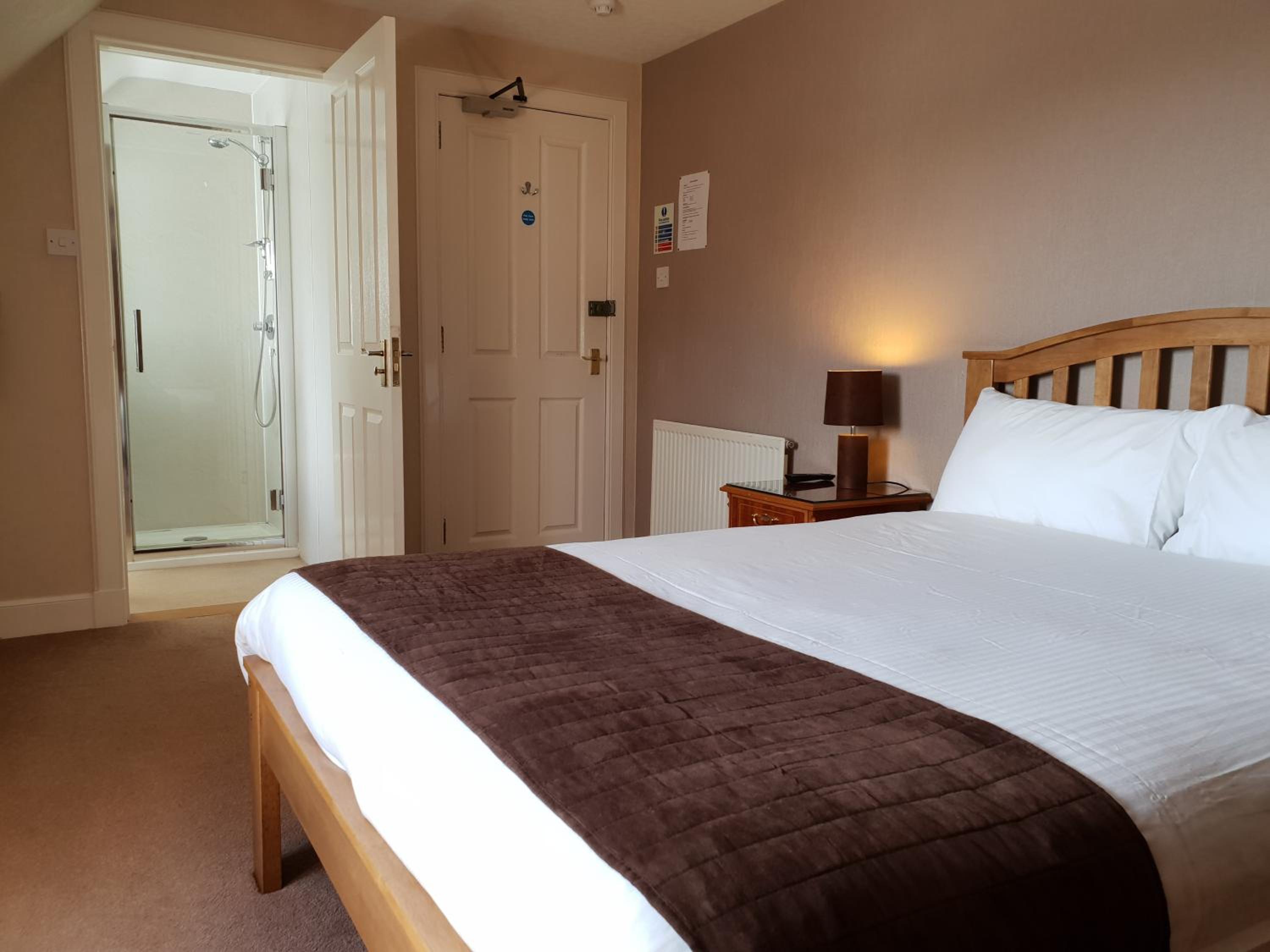 Double Room with Private Bathroom