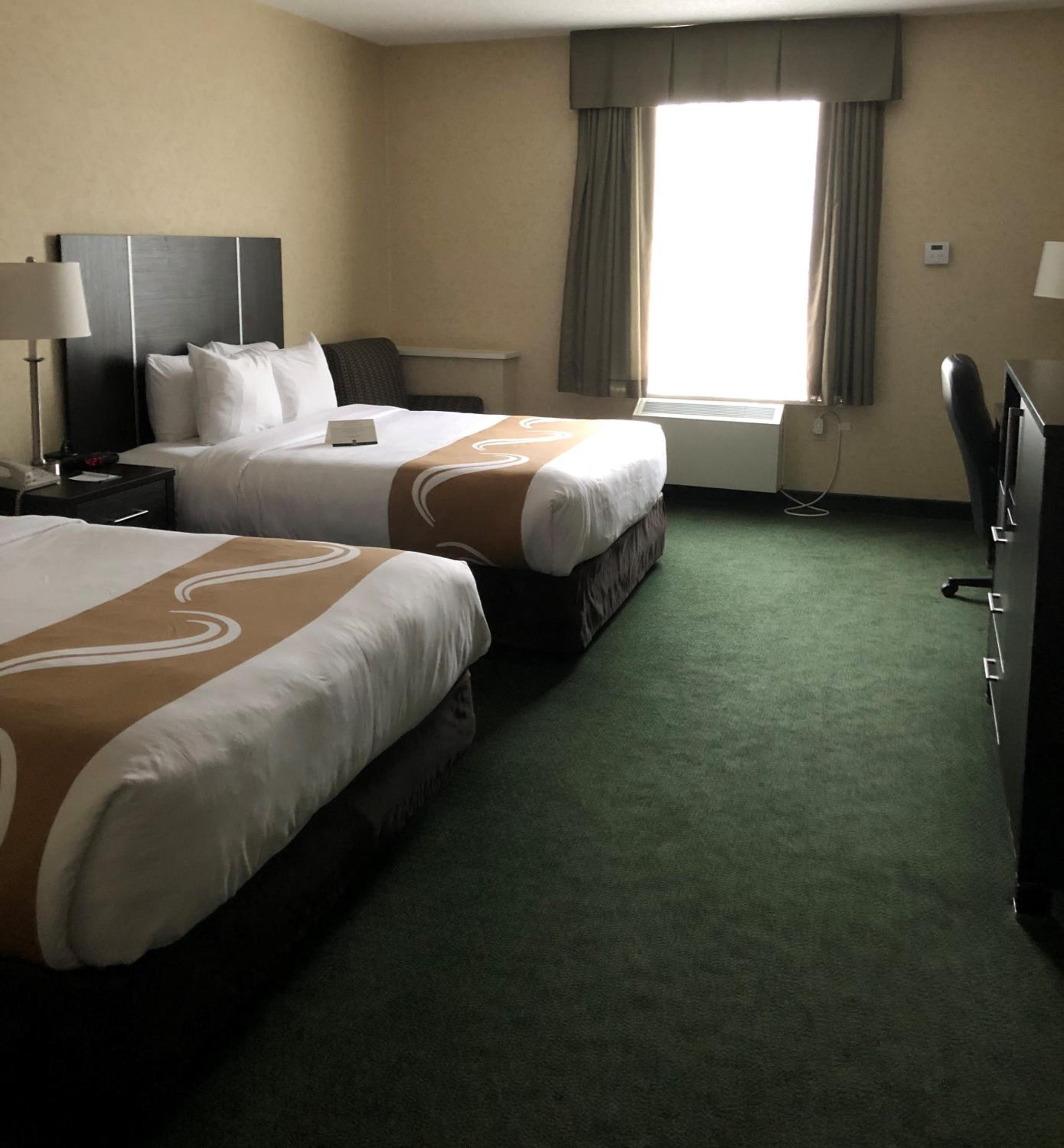 Large Queen Room With Two Queen Beds - Non-Smoking