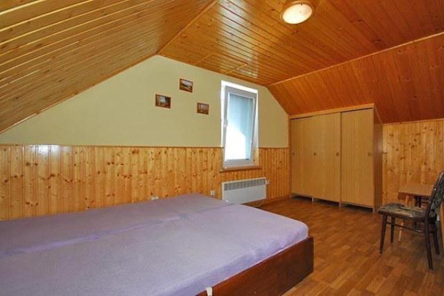 One-Bedroom House photo 1