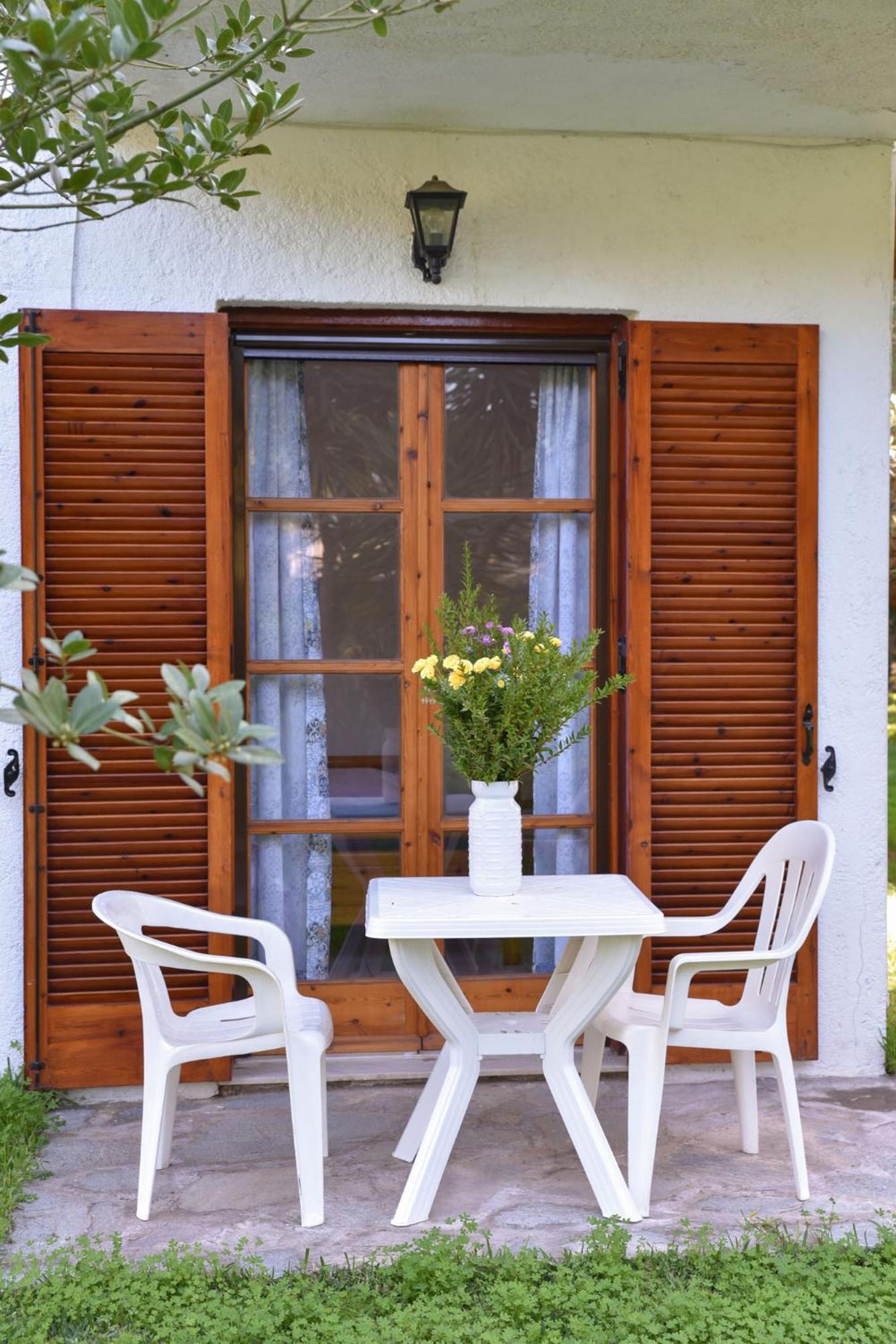 Studio with Garden View - Photo 8