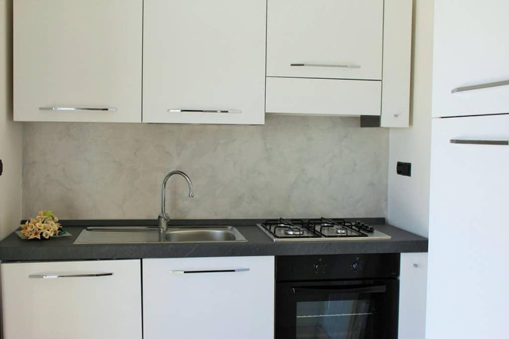 One-Bedroom Apartment - Photo 18