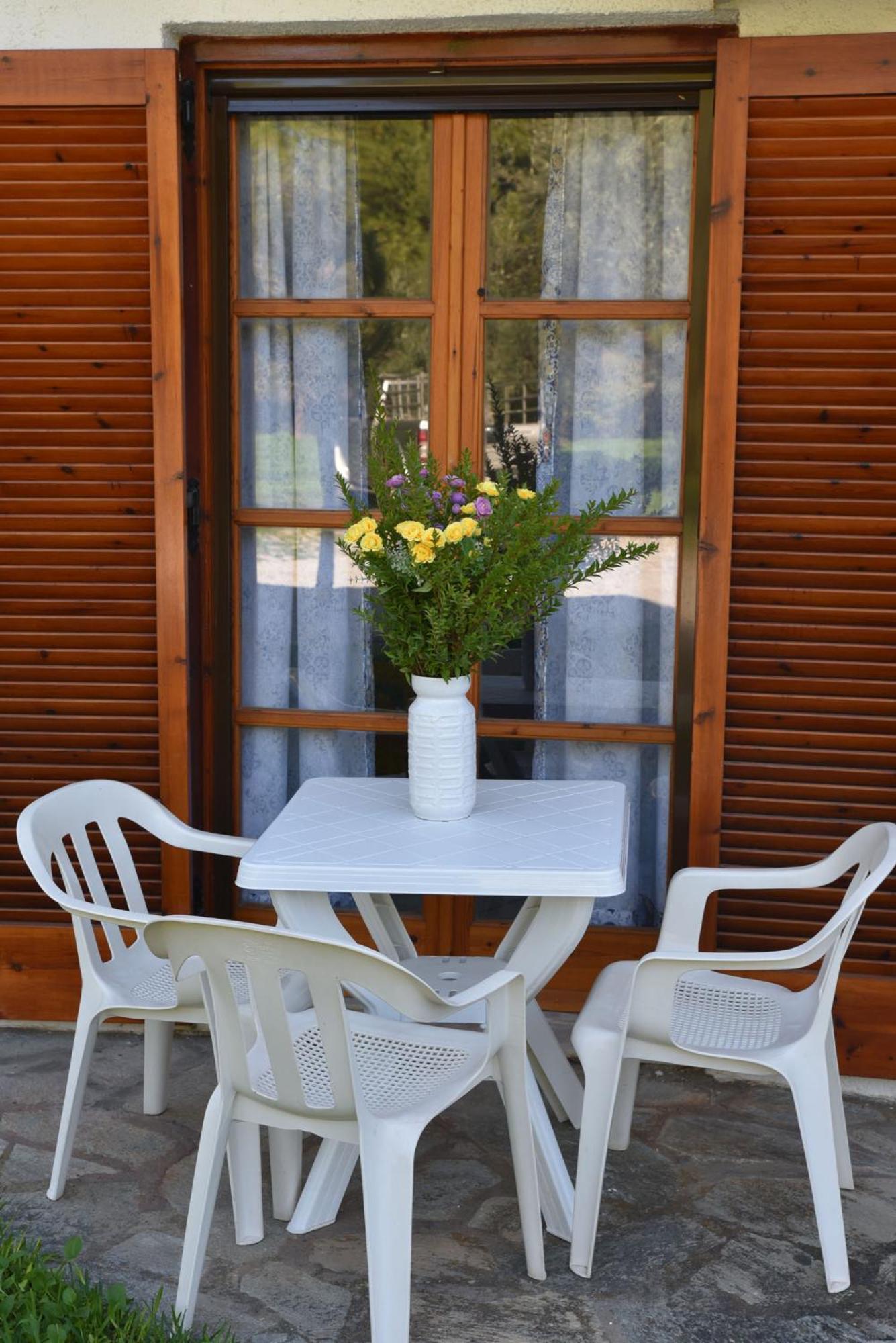 Studio with Garden View - Photo 11