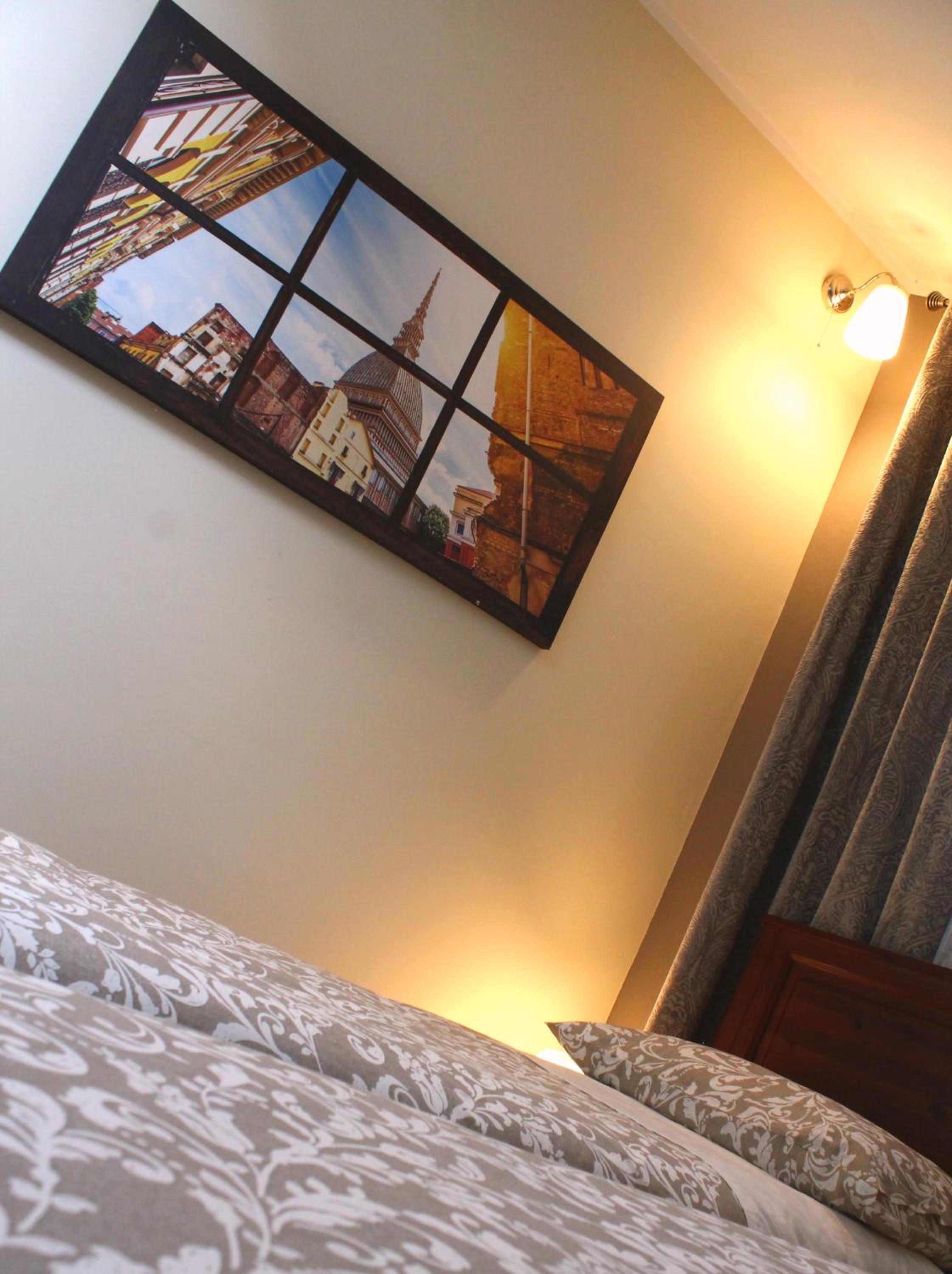Two-Bedroom House - Photo 14