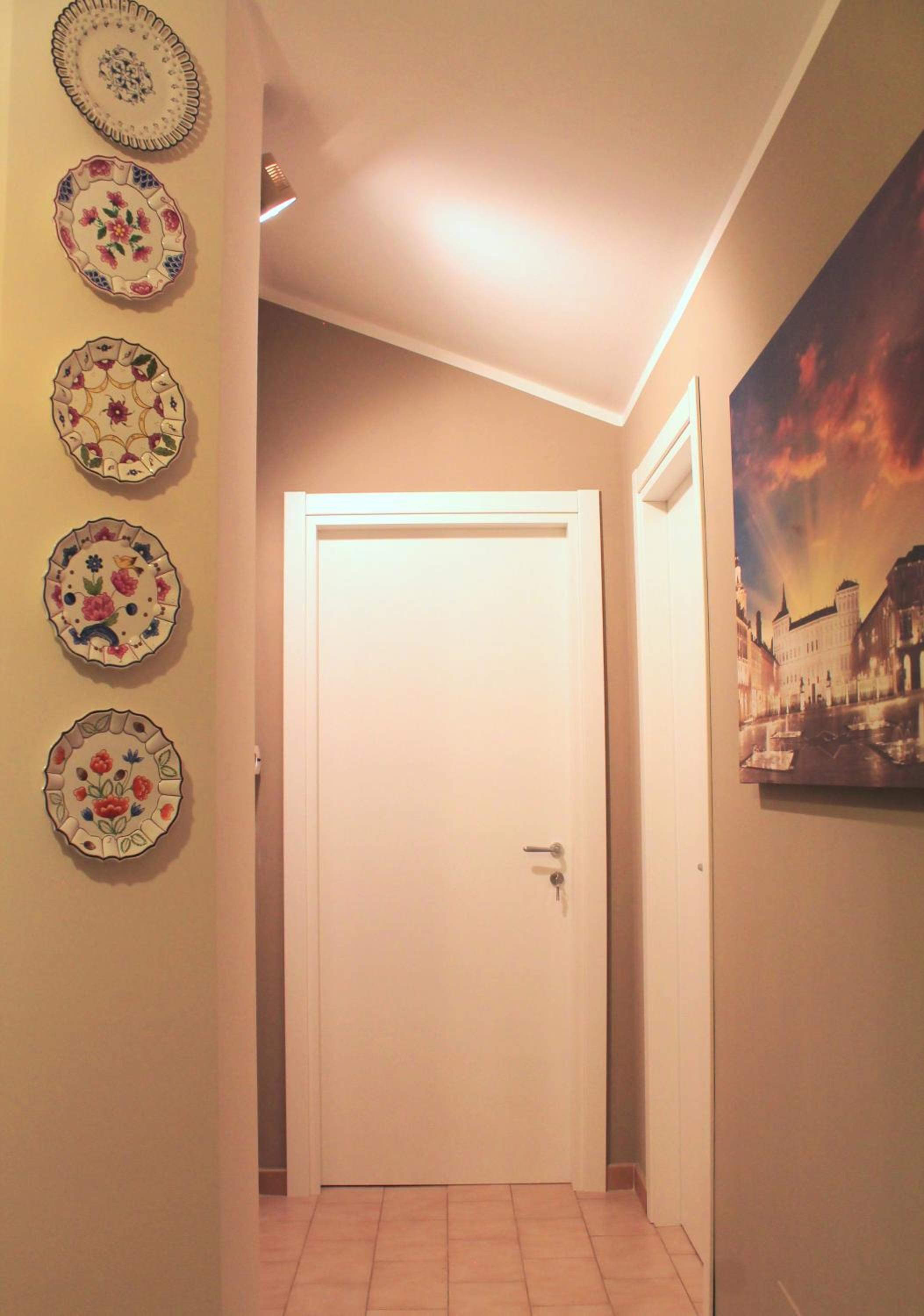 Two-Bedroom House - Photo 15