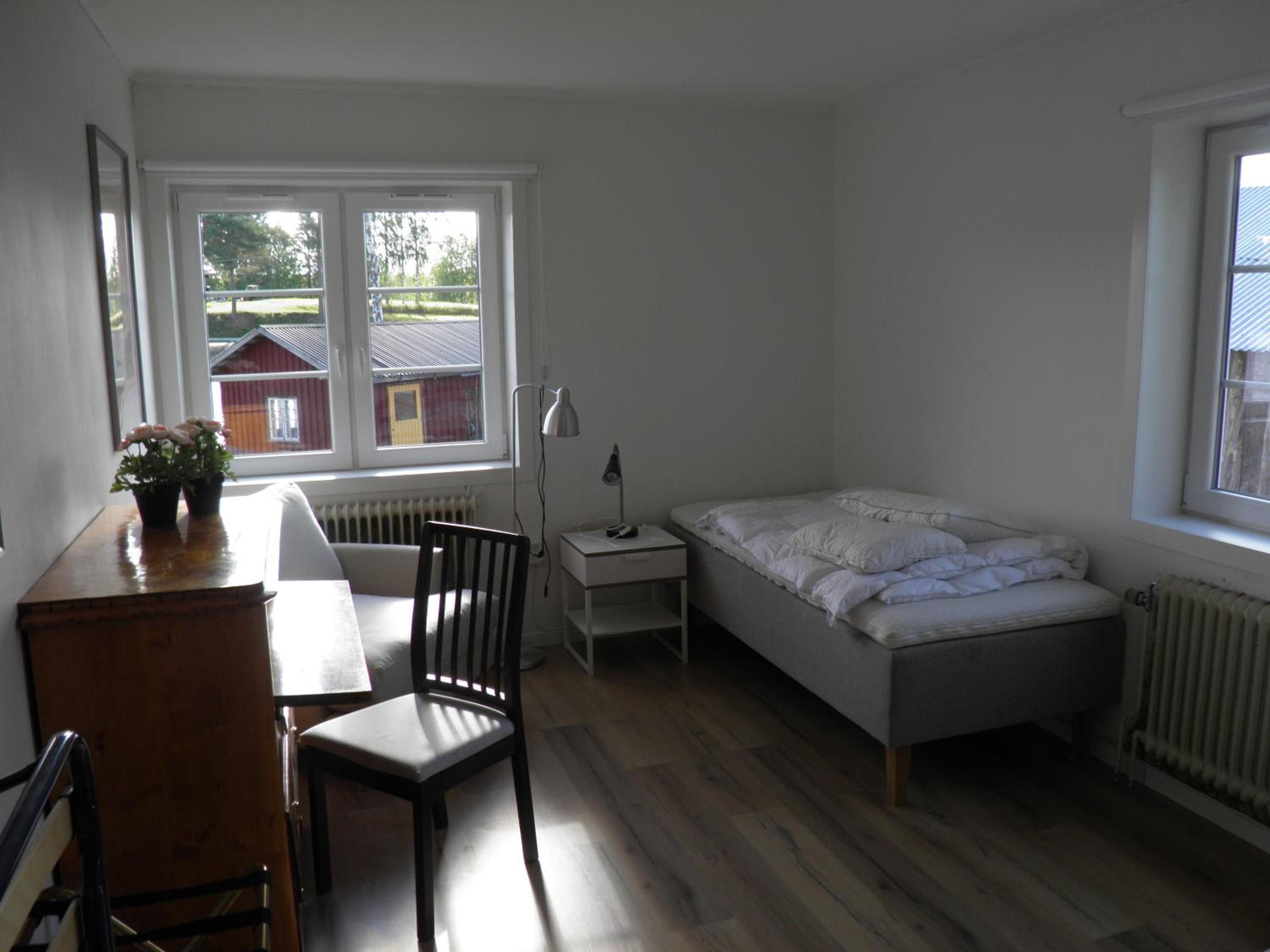 Four-Bedroom House photo 1