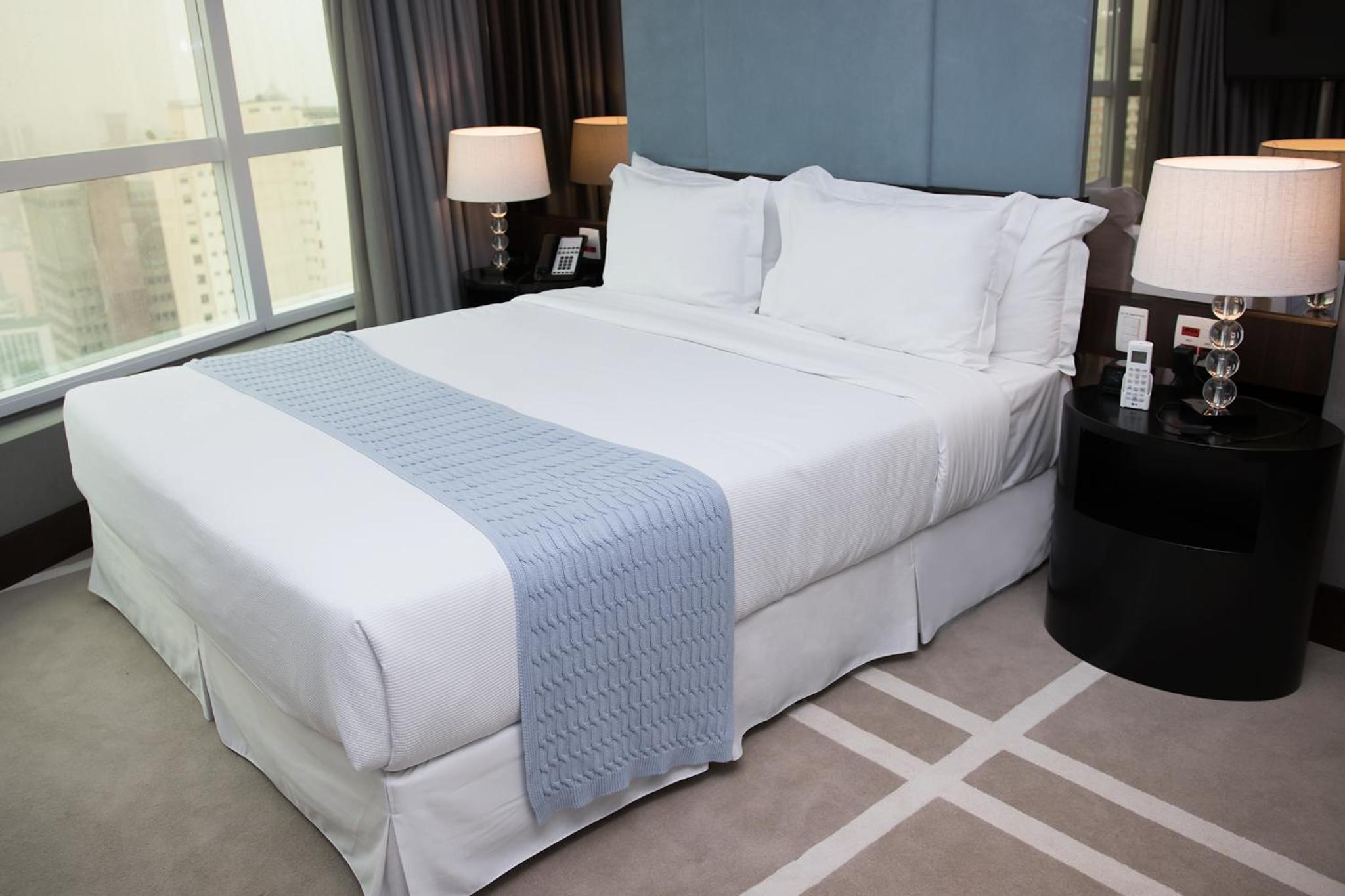 Available room
