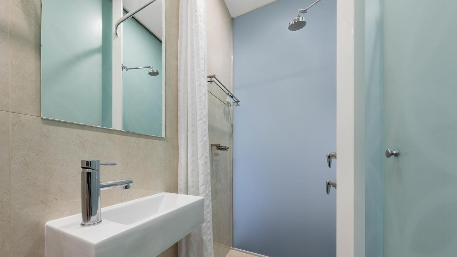 Executive Studio - High Floor photo 3