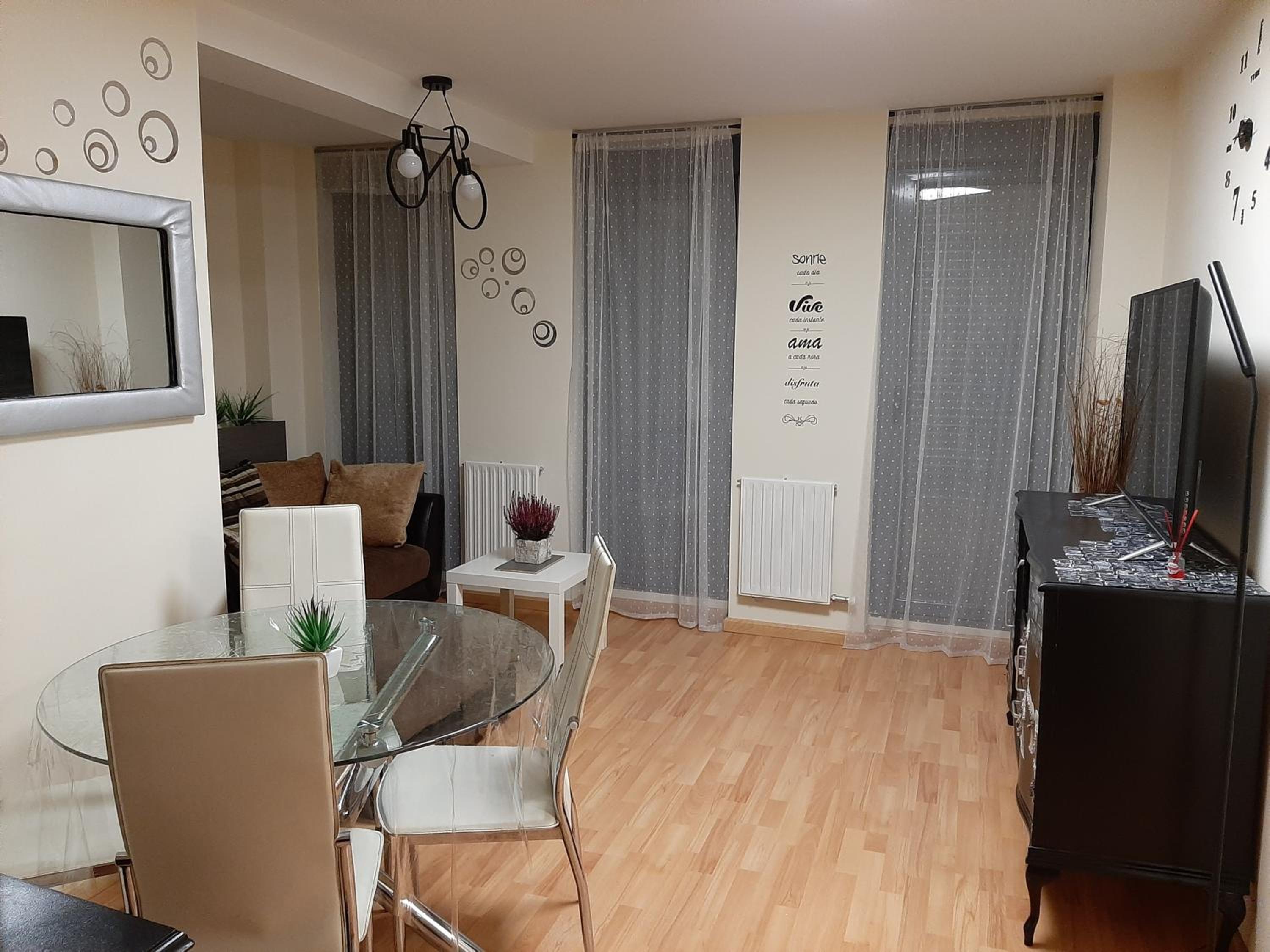 Two-Bedroom Apartment - Photo 14