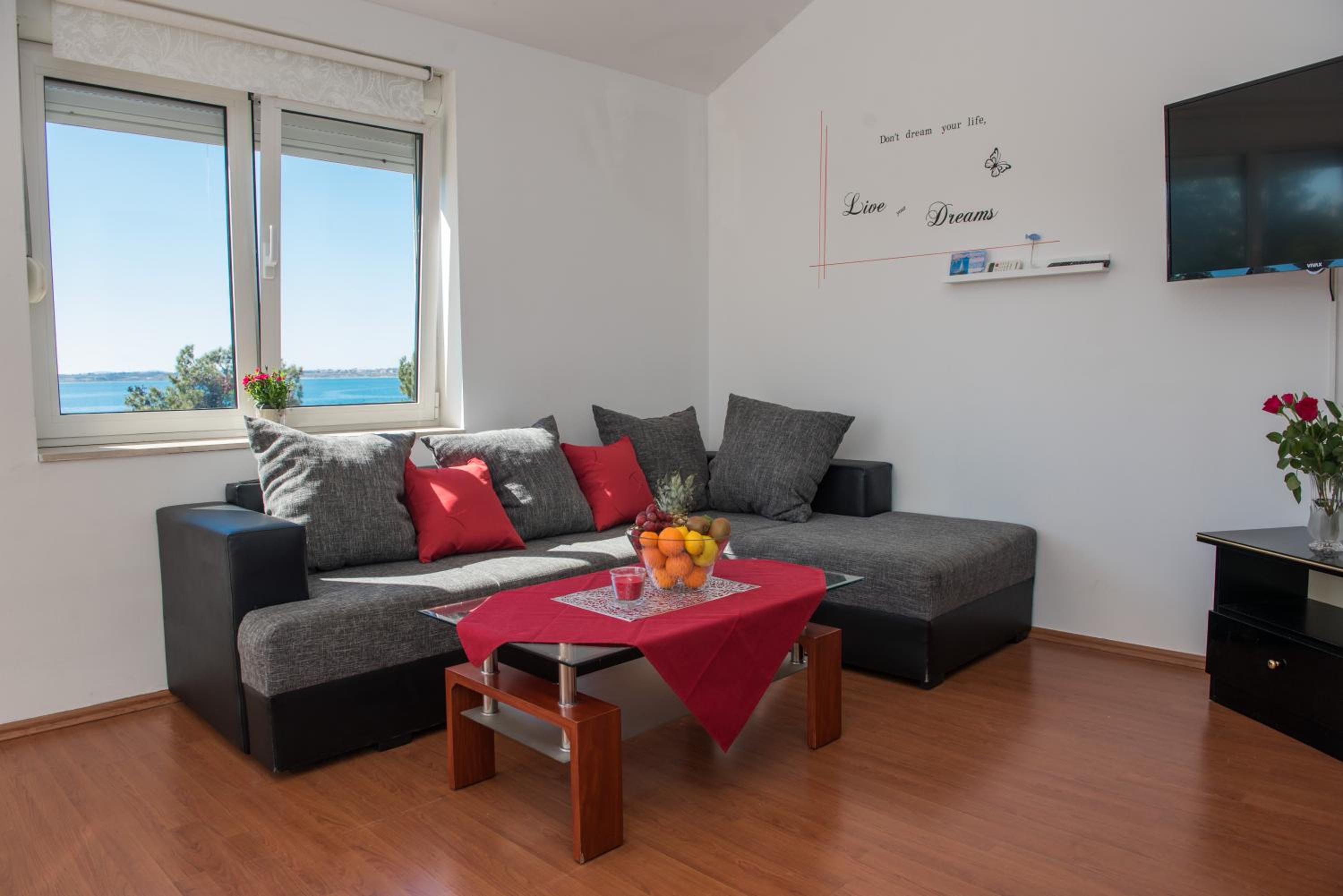 Apartment with Sea View photo 3