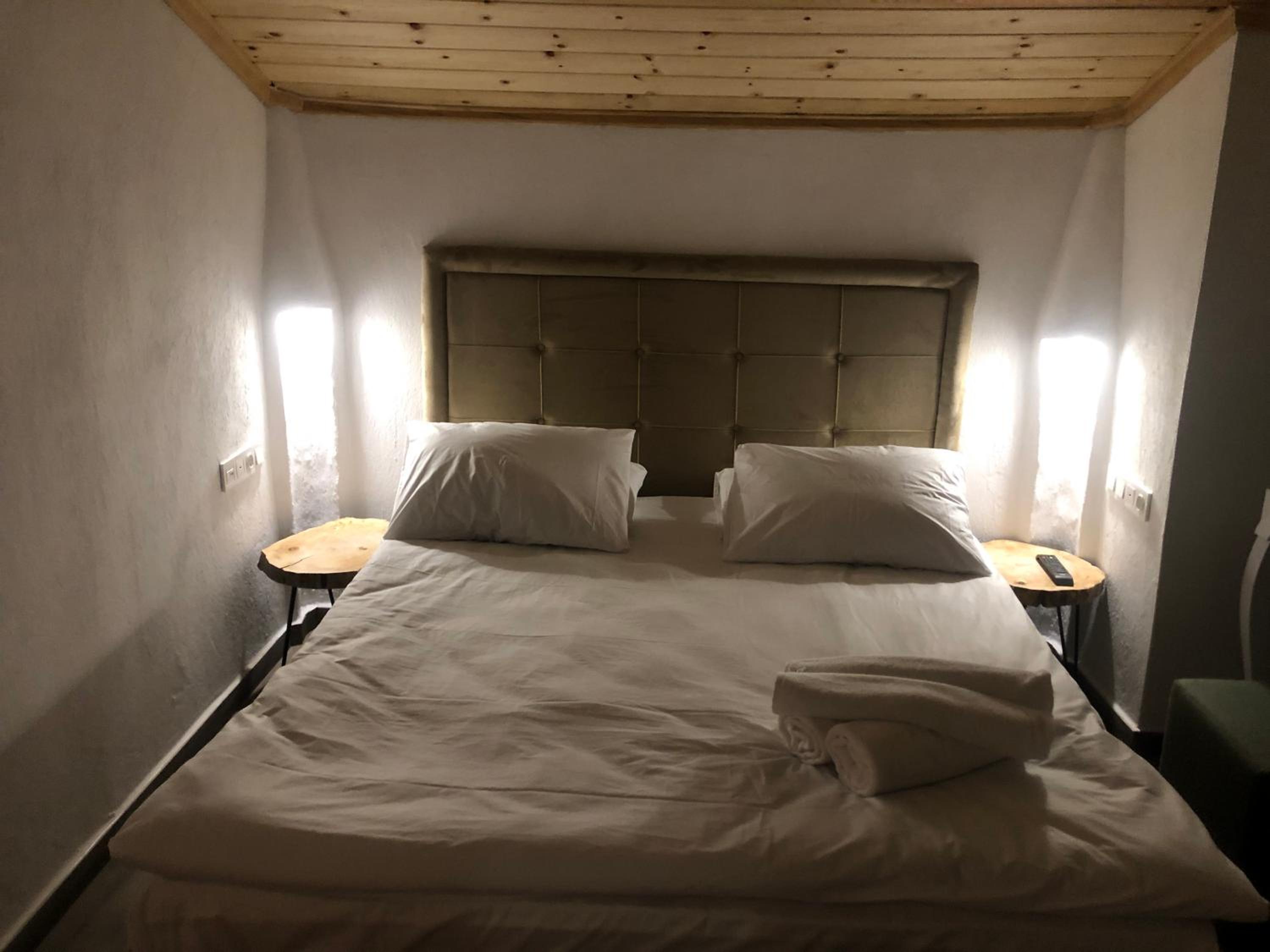 Deluxe Quadruple Room - Photo 27