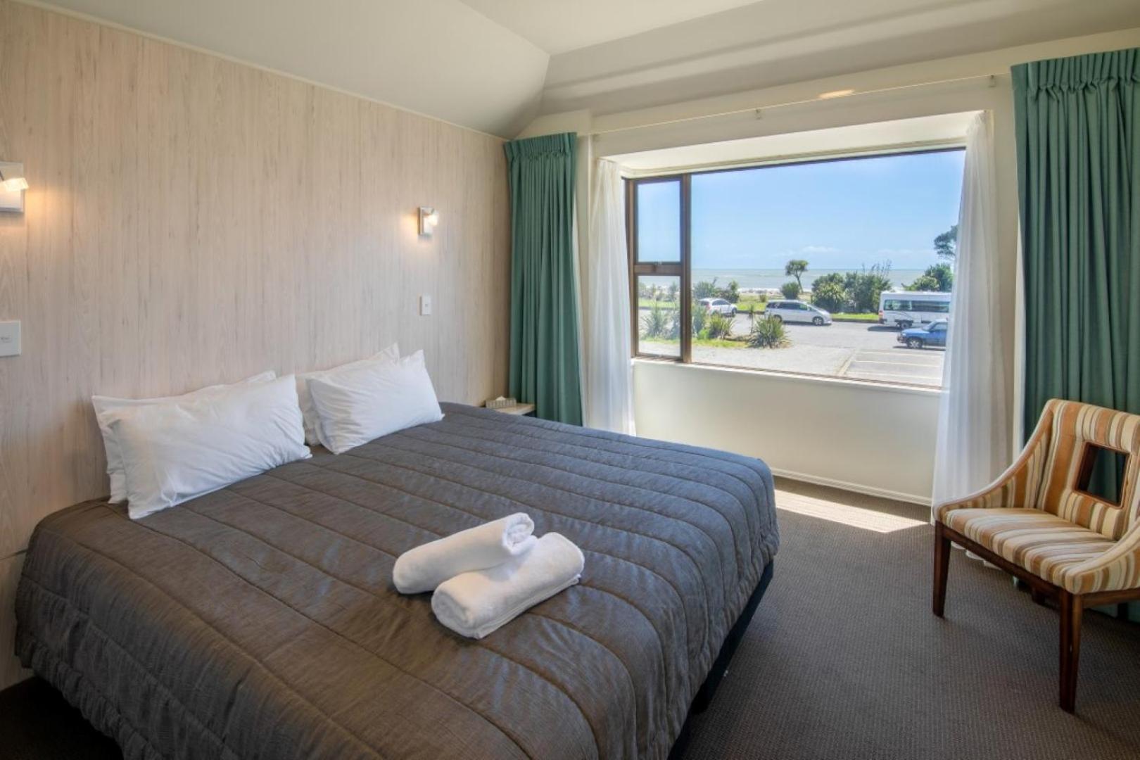 Driftwood Standard King Room photo 1