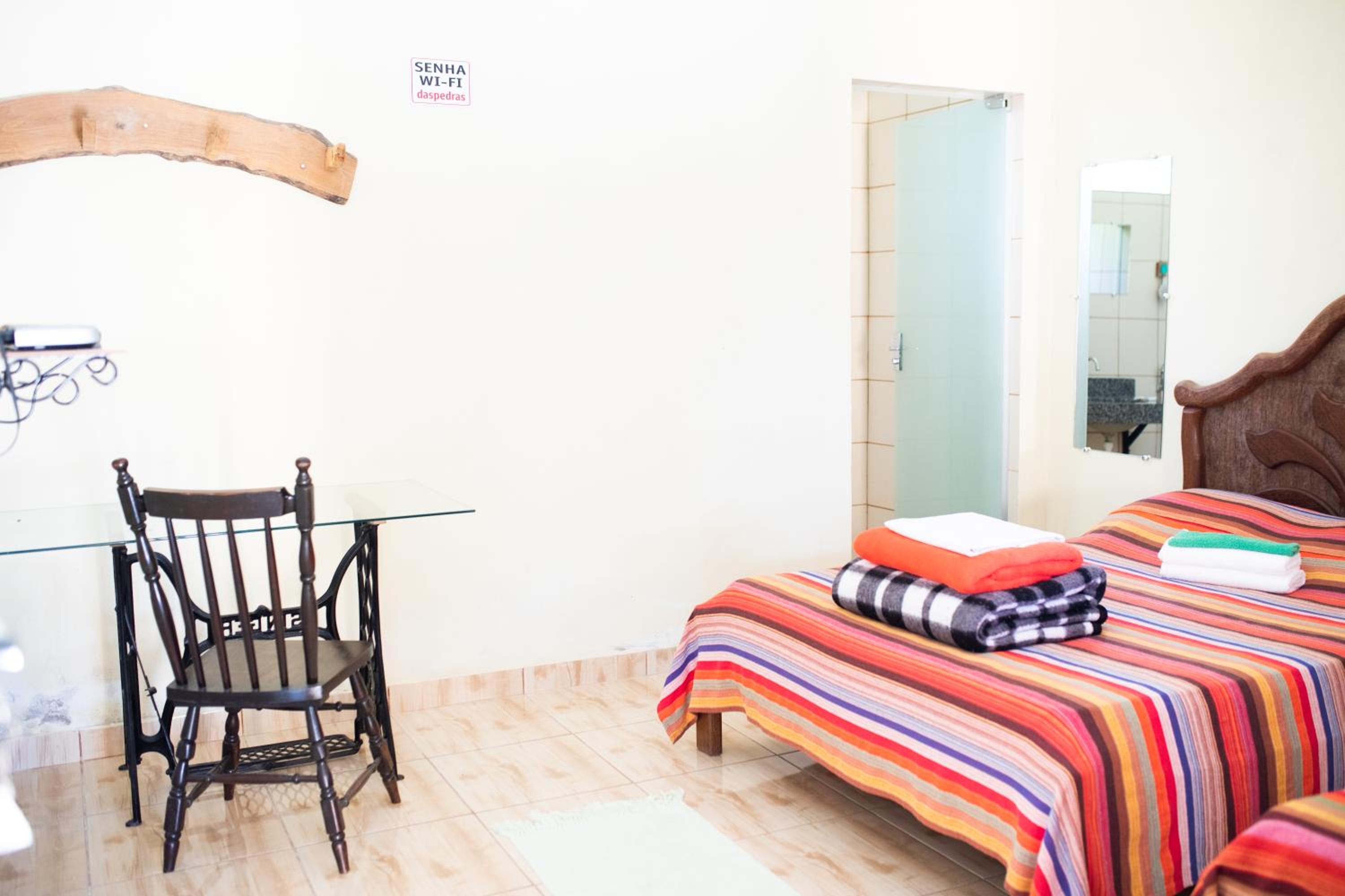 Triple Room with Bathroom - Photo 10